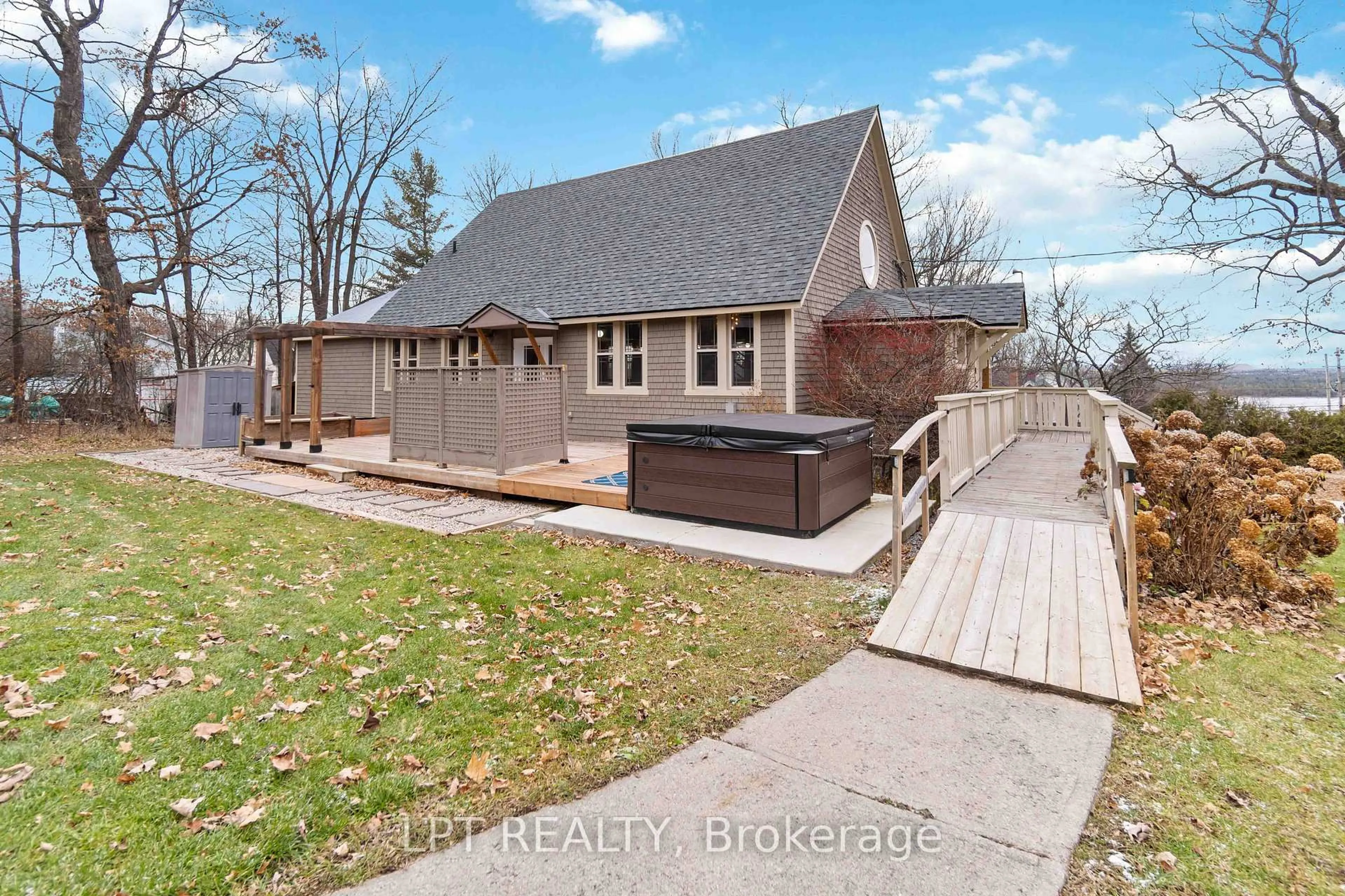 Unknown for 26 Charbonneau St, Braeside Ontario K0A 1G0