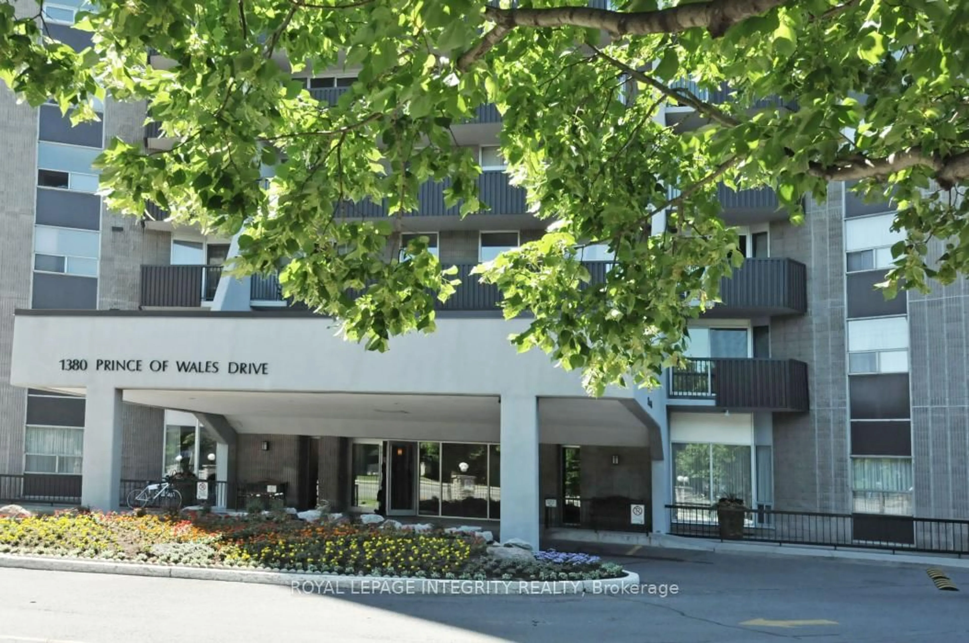 Unknown for 1380 Prince of Wales Dr #202, Ottawa Ontario K2C 3N5