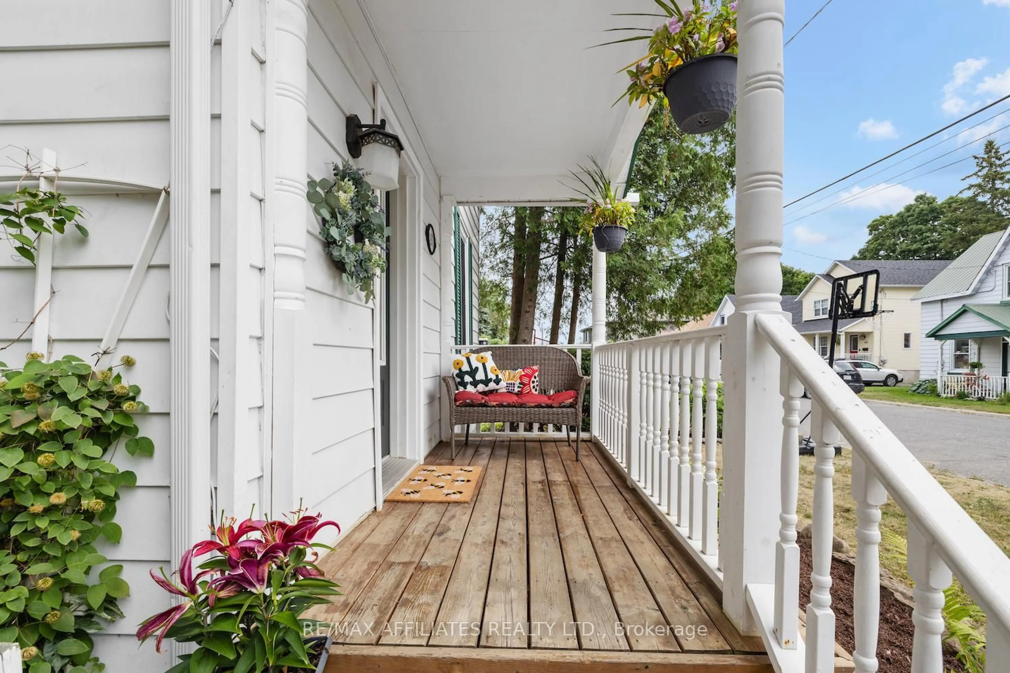 Patio, street for 157 King St, Carleton Place Ontario K7C 1G5
