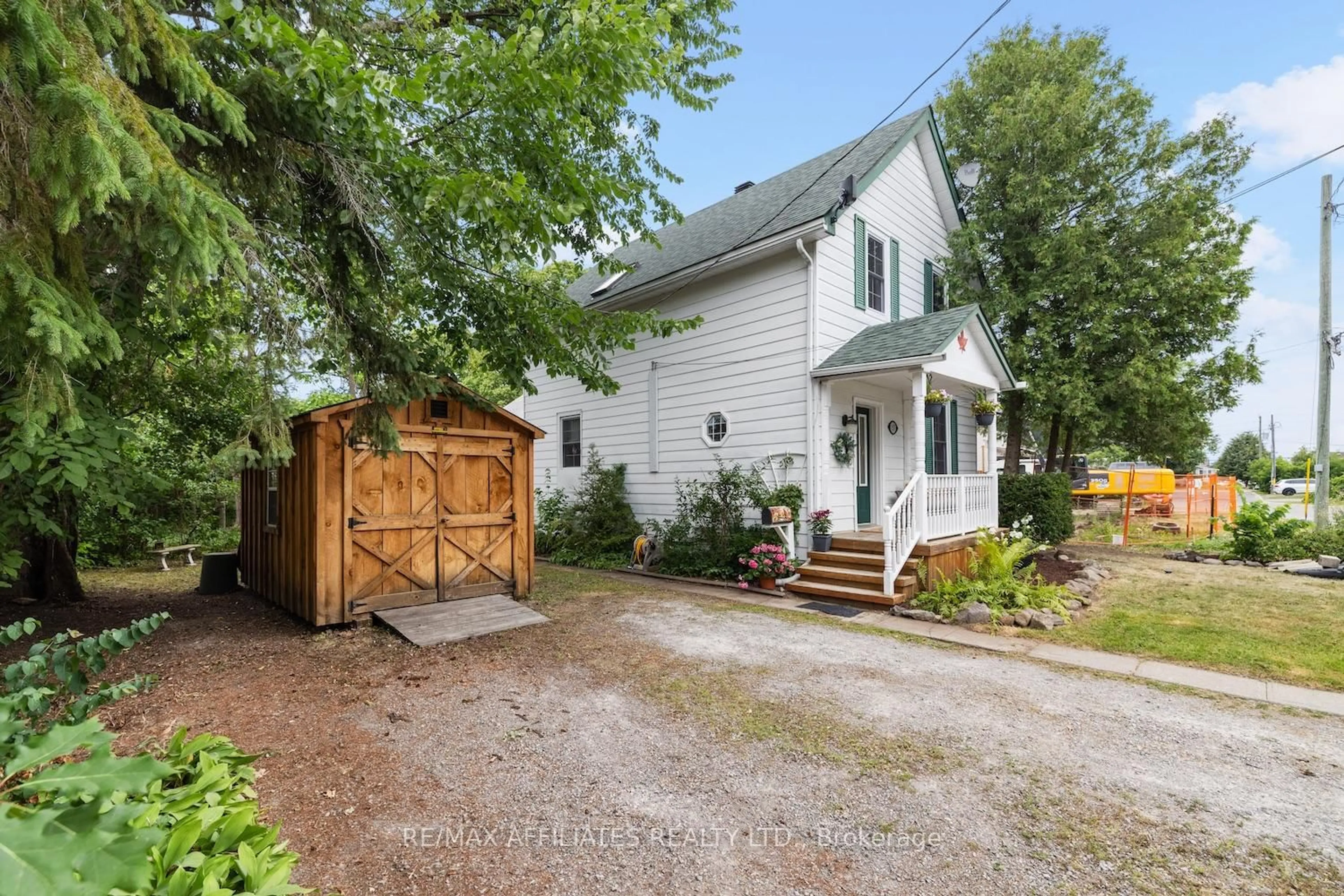 Unknown for 157 King St, Carleton Place Ontario K7C 1G5