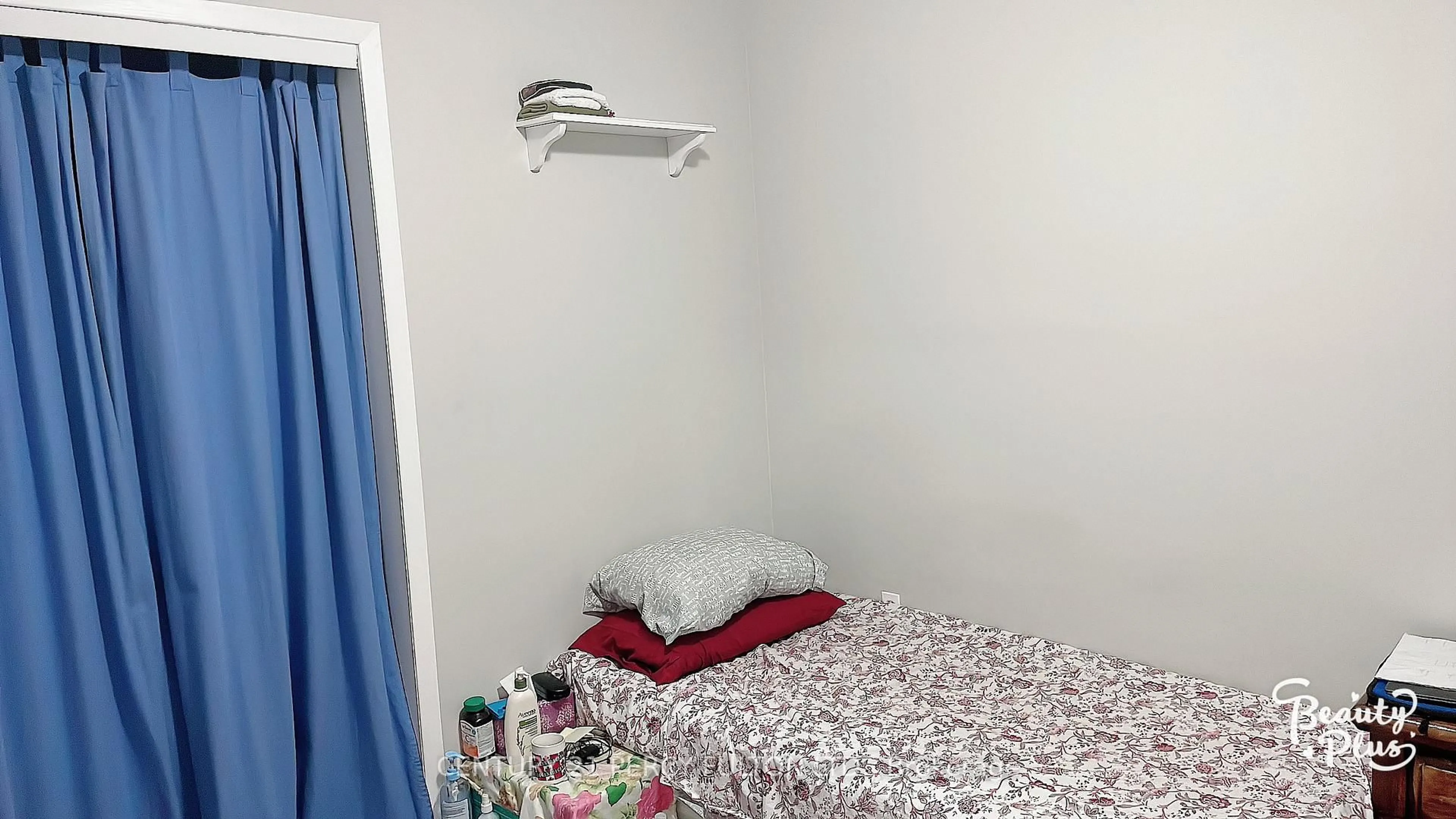 A pic of a room for 2 Trelawn Pkwy, Welland Ontario L3C 1W3