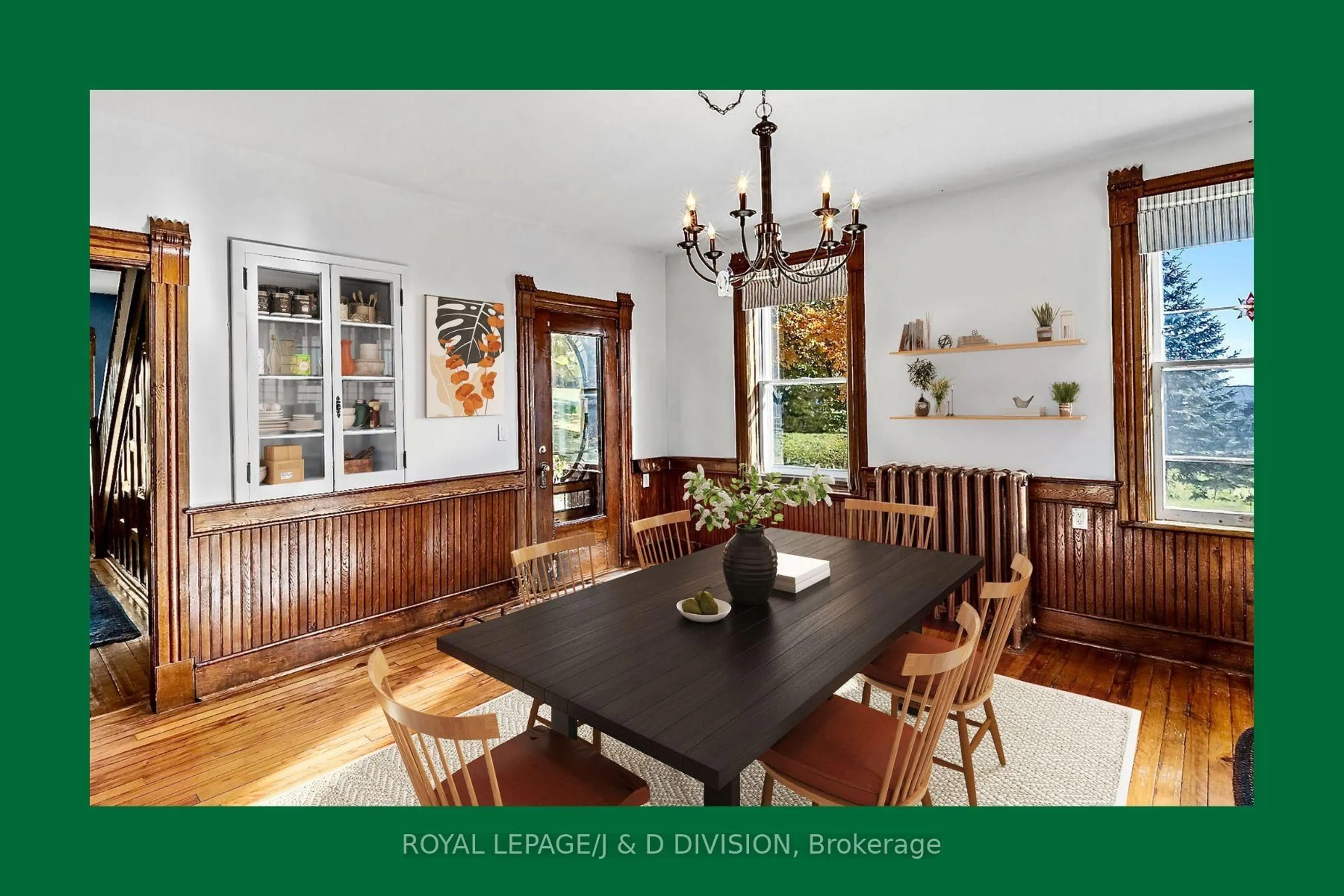 Dining room, wood/laminate floor for 2407 Brown Line #CAVAN, Cavan Monaghan Ontario K9J 6Z9