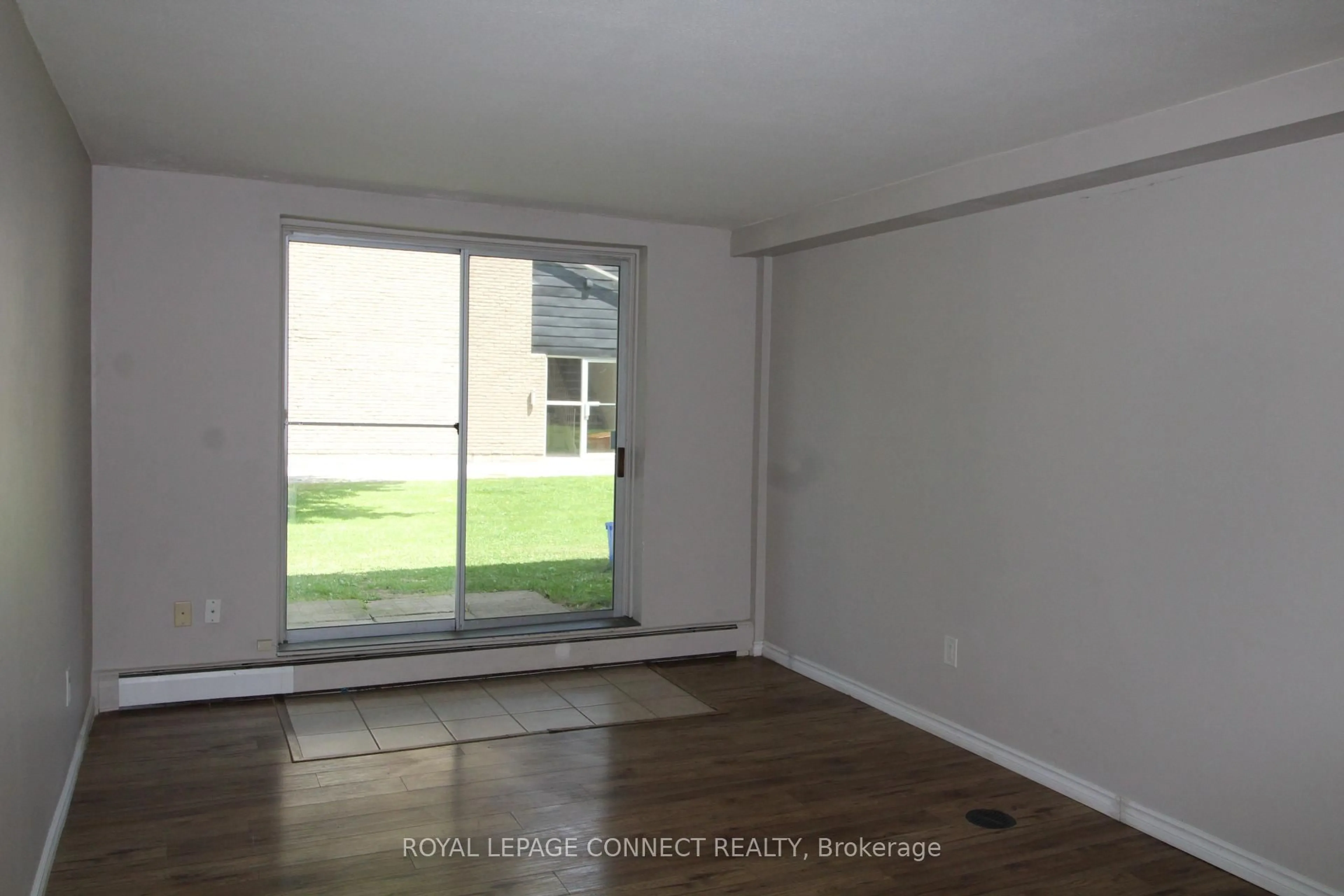 A pic of a room for 633 Barber Ave #04, North Perth Ontario N6W 1S4