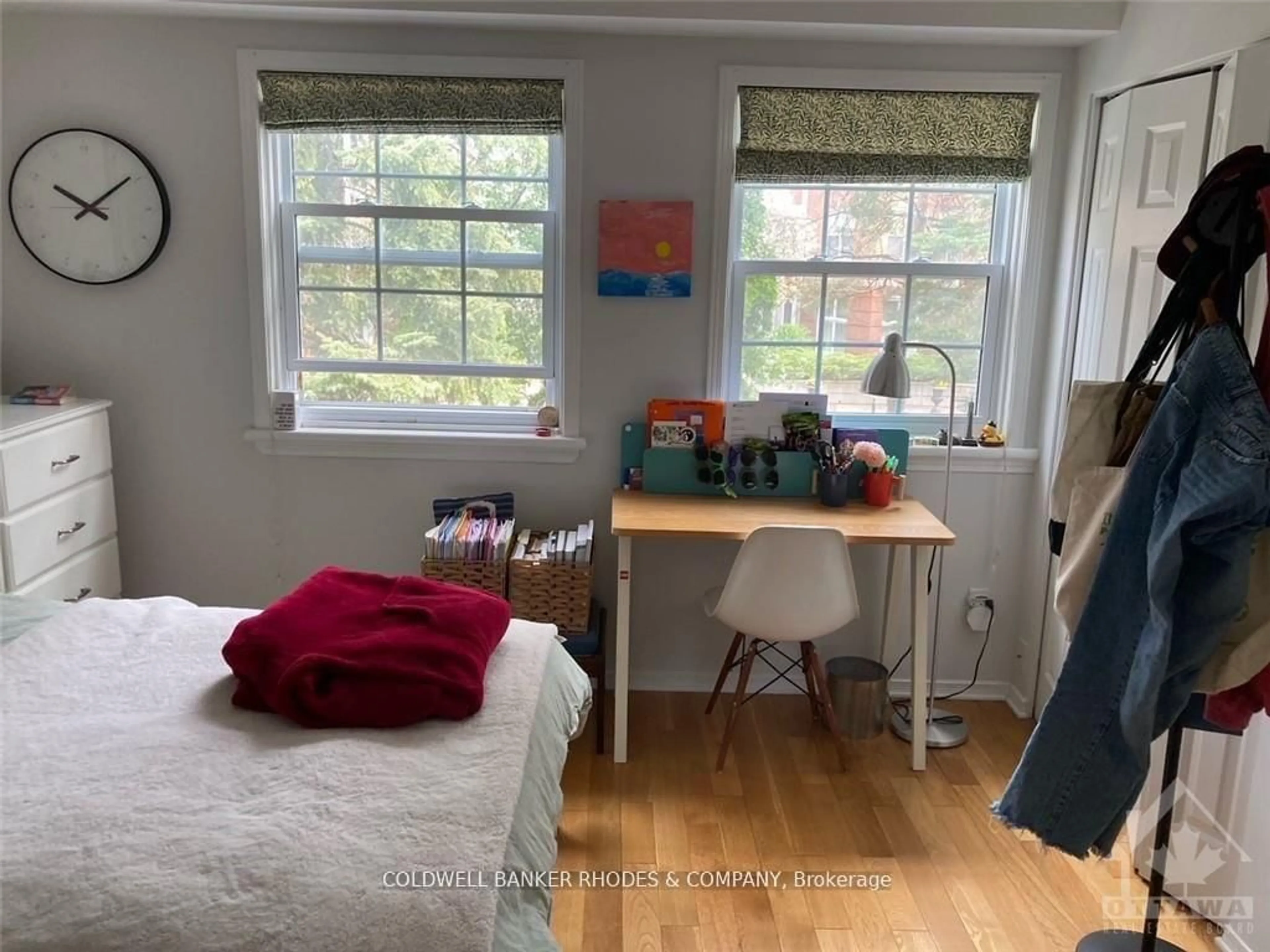 A pic of a room for 65 Rideau Terr, Ottawa Ontario K1M 2A2