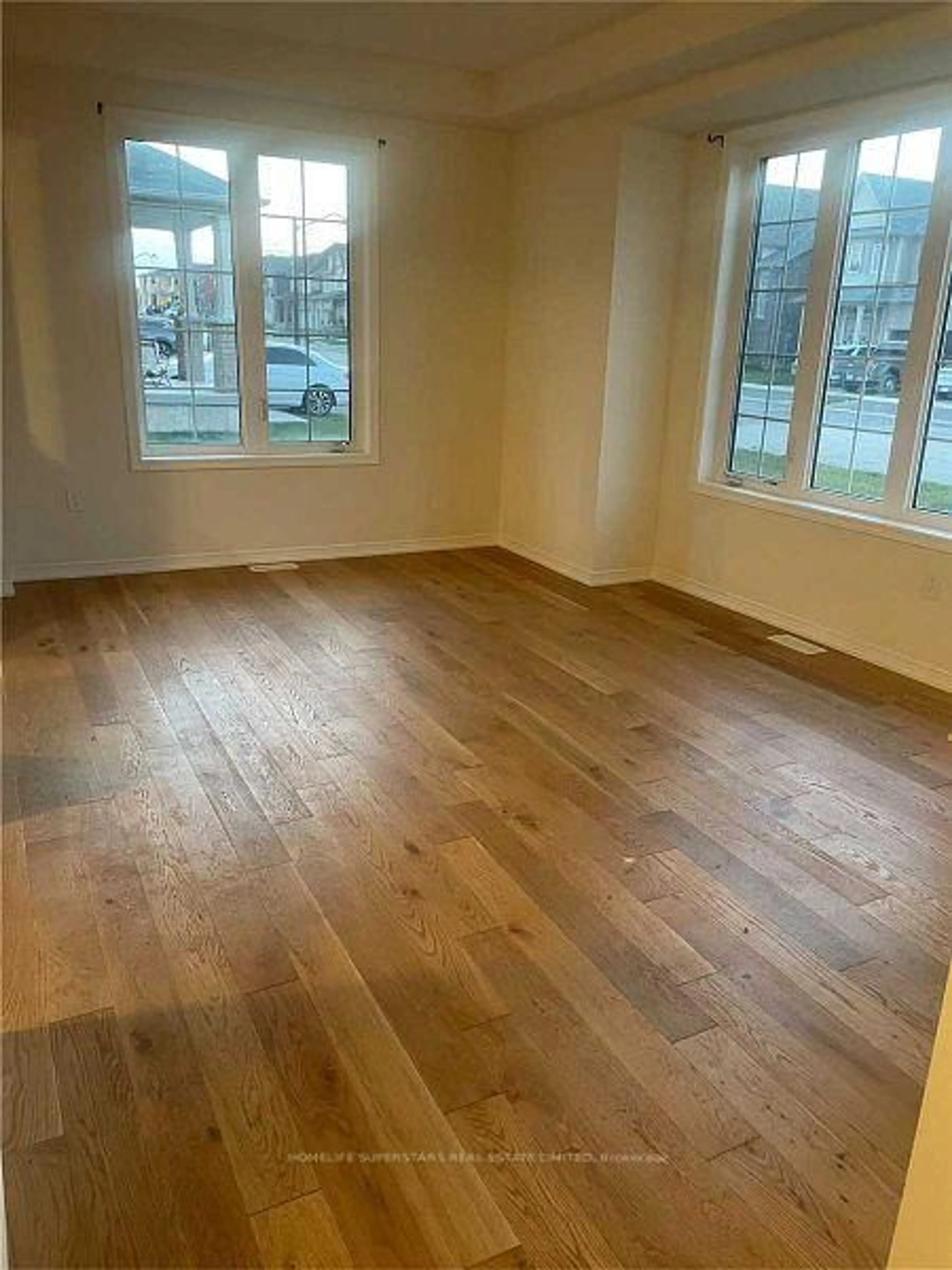 A pic of a room for 14 Witteveen Dr, Brant Ontario N3T 5L5