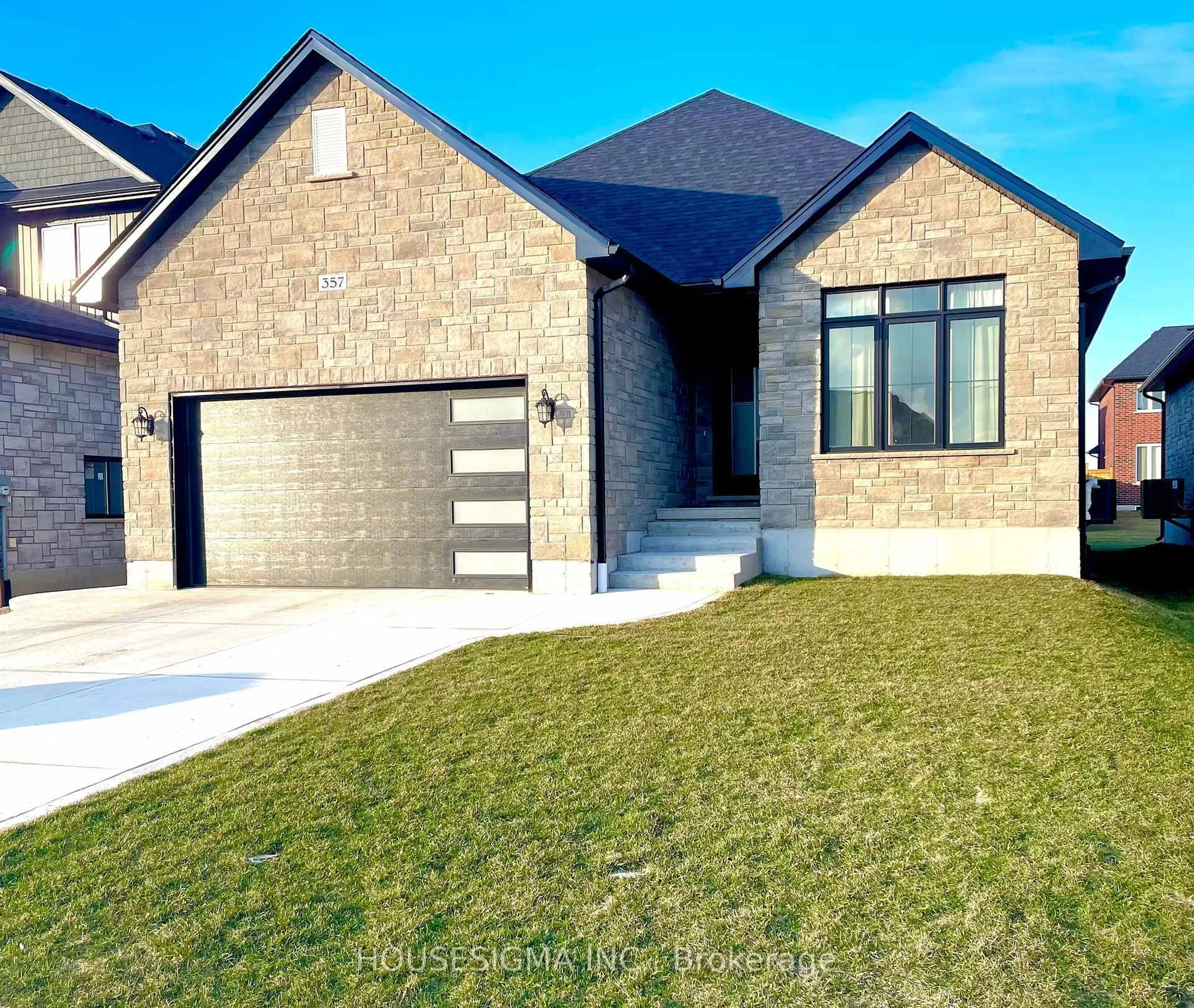 Home with brick exterior material, street for 357 McLean Cres, Saugeen Shores Ontario N0H 2C3