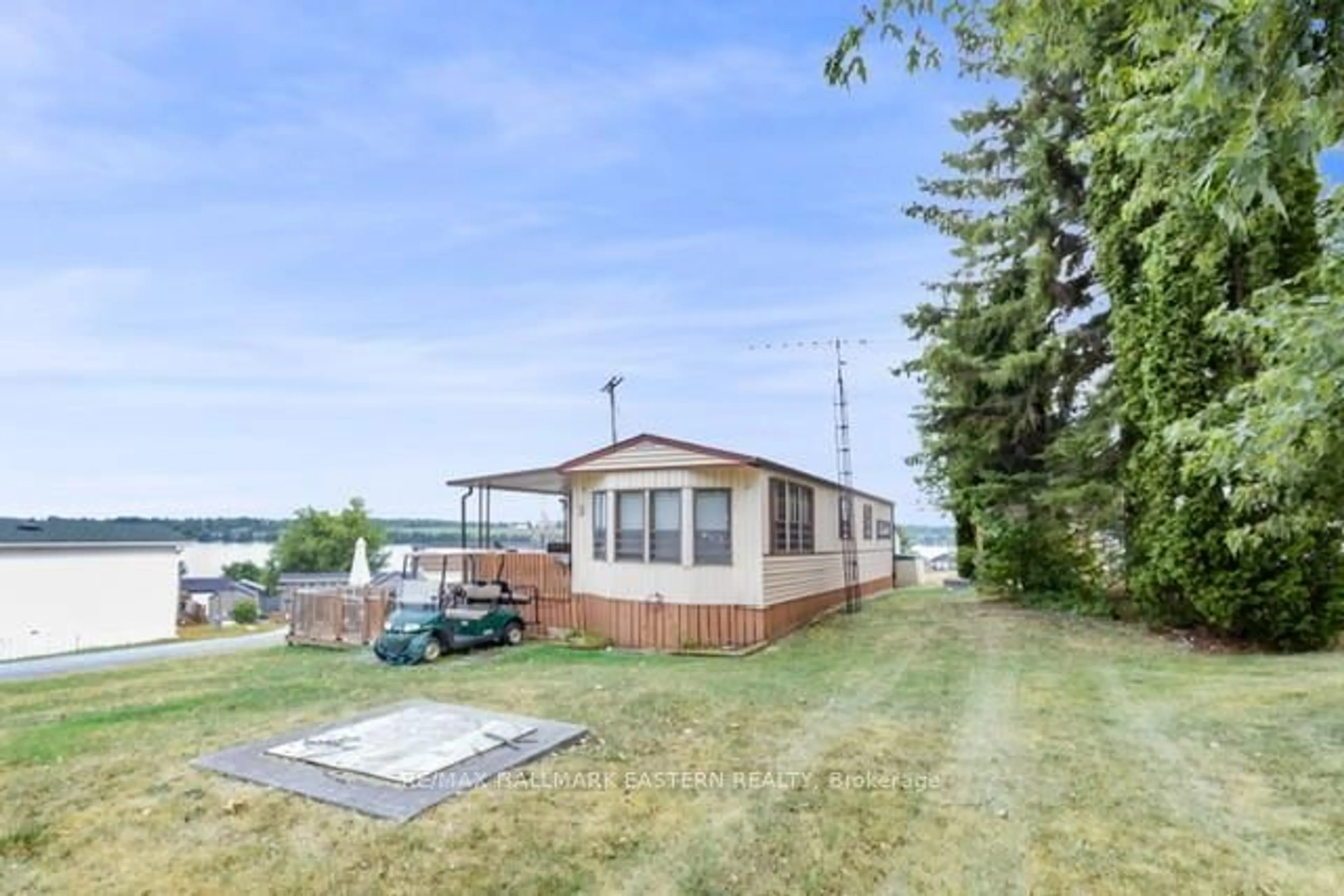 Unknown for 920 Skyline Rd ##1 Marina Cres, Selwyn Ontario K0L 1T0