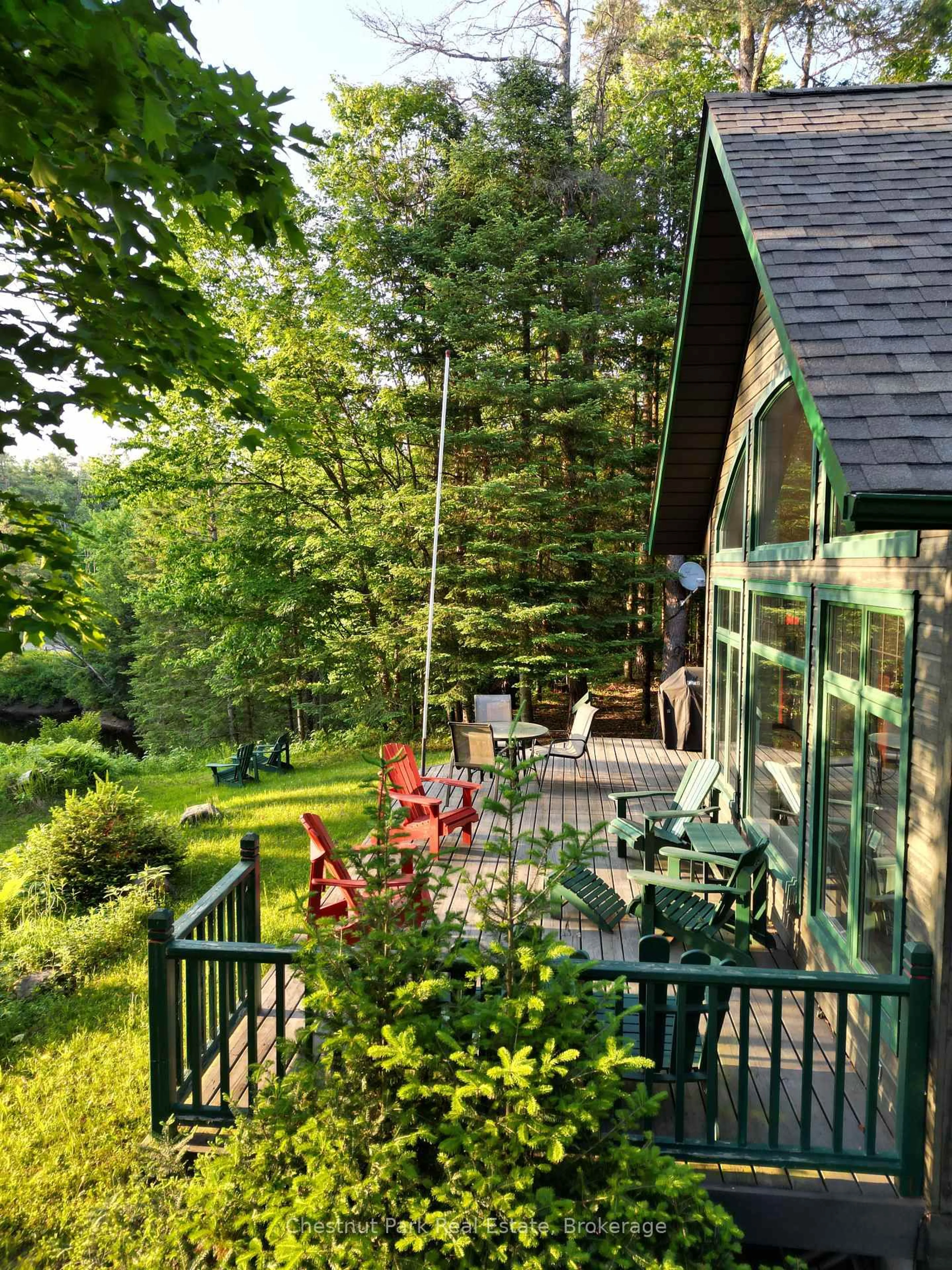 Patio, forest/trees view for 1230 MIRIAM Dr #1 & 2, Bracebridge Ontario P1L 1X1