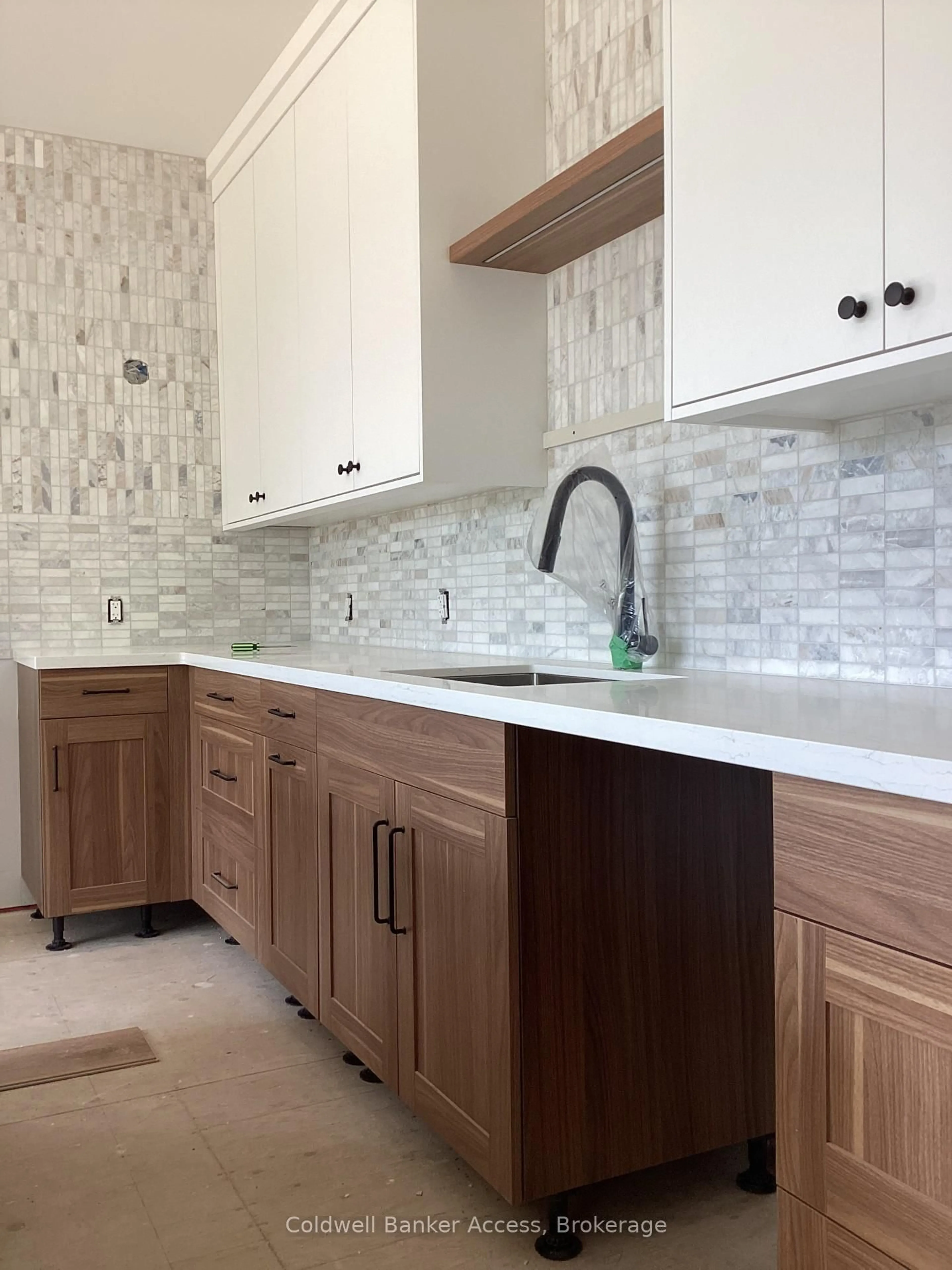 Contemporary kitchen, ceramic/tile floor for 1031 Lionel Ave, Muskoka Lakes Ontario P0C 1A0