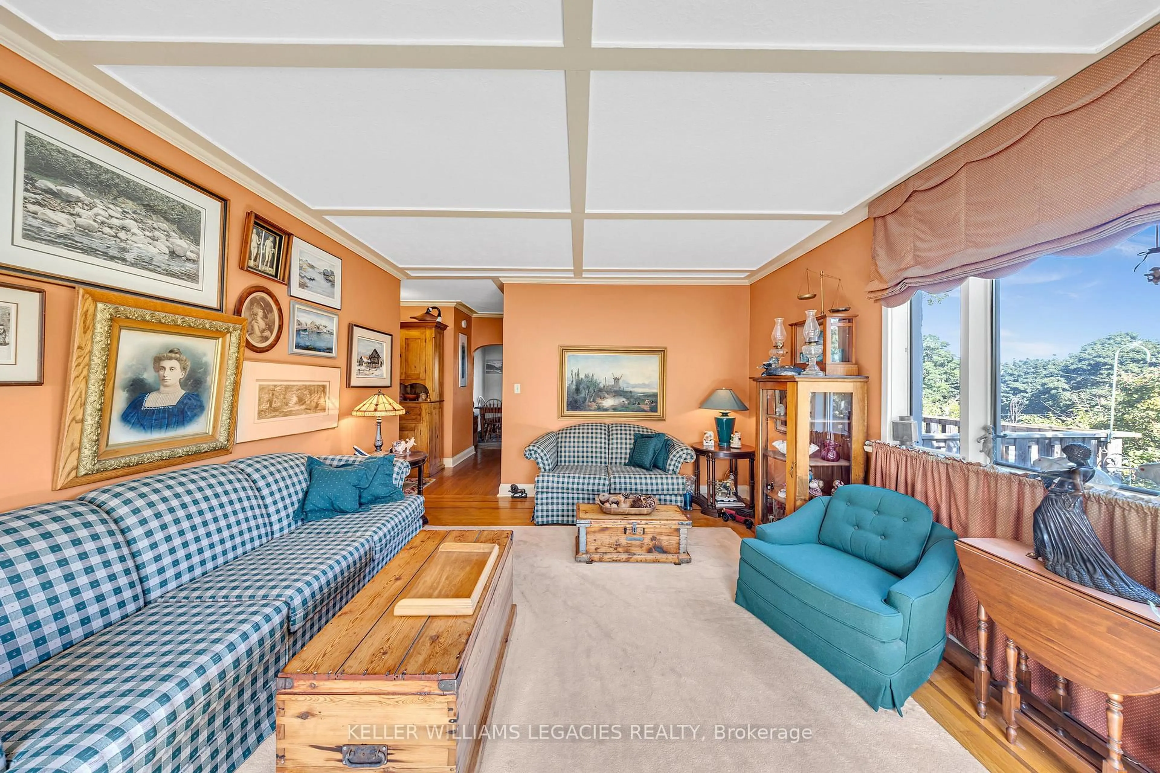 Living room with furniture, unknown for 688 Aylmer St, Peterborough North Ontario K9H 3X6
