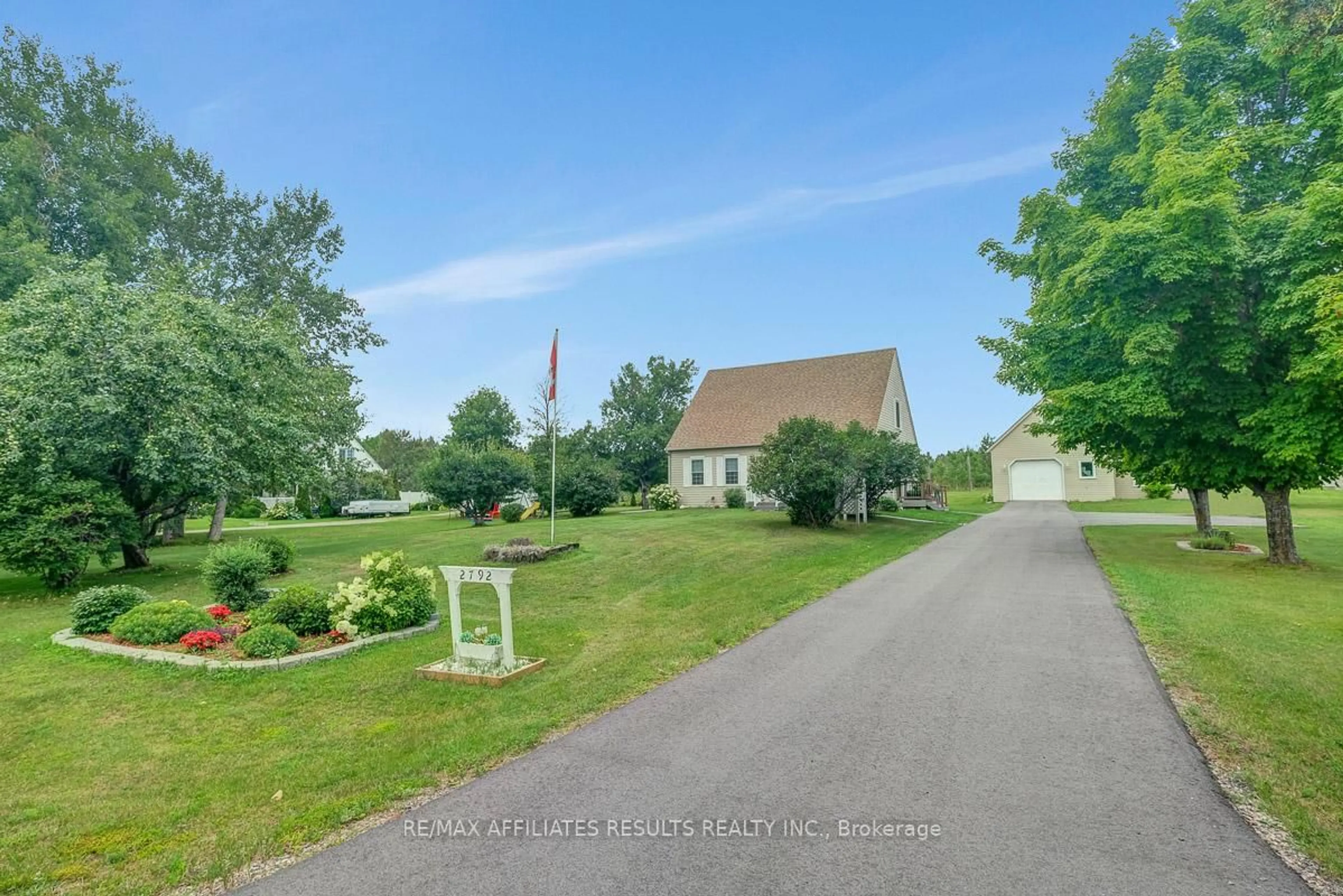 A pic from outside/outdoor area/front of a property/back of a property/a pic from drone, street for 2792 Tennyson Rd, Perth Ontario K7H 3C8