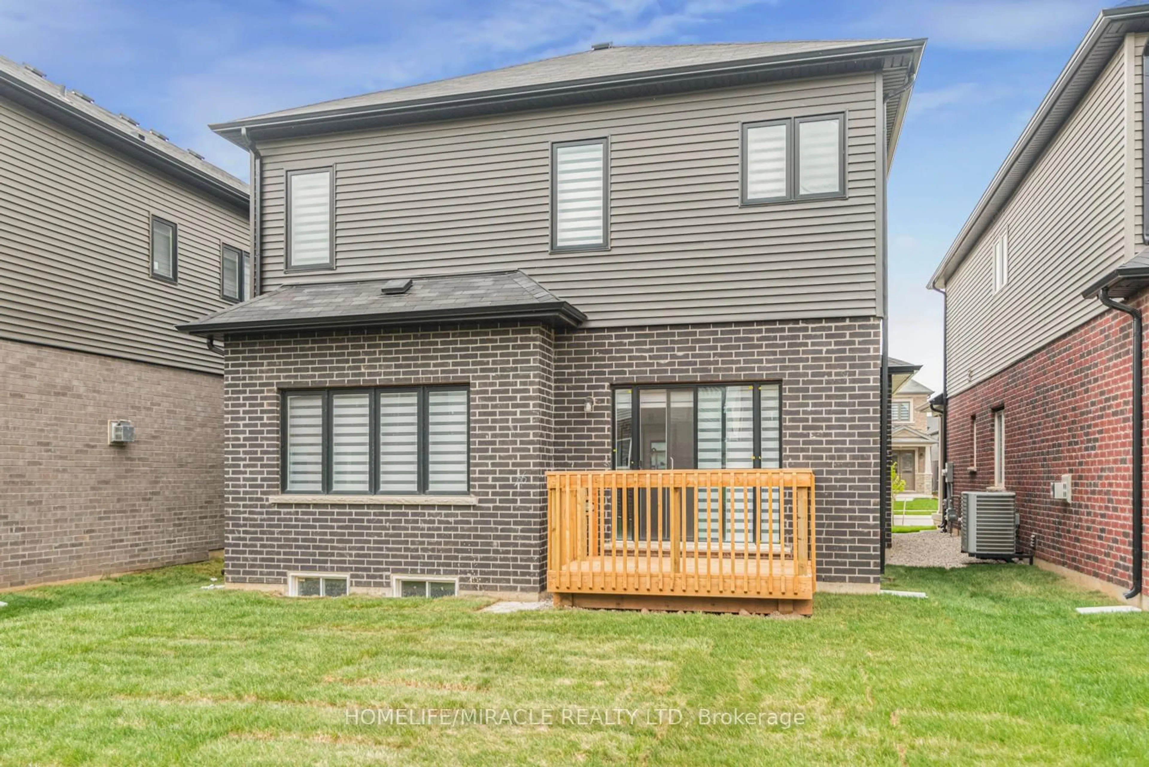 Home with brick exterior material, street for 10 Ingalls Ave, Brantford Ontario N3V 0B2