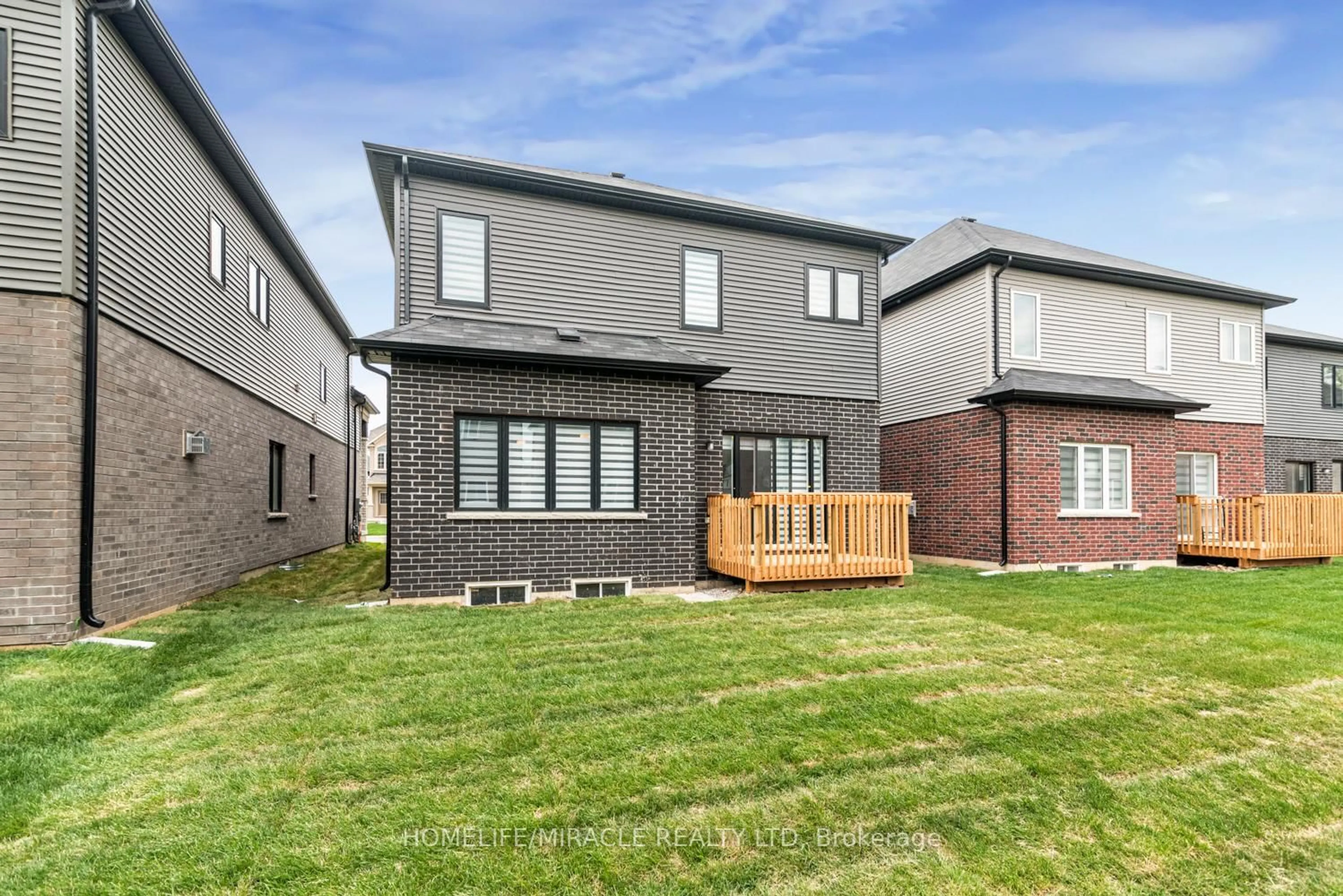 Home with brick exterior material, street for 10 Ingalls Ave, Brantford Ontario N3V 0B2