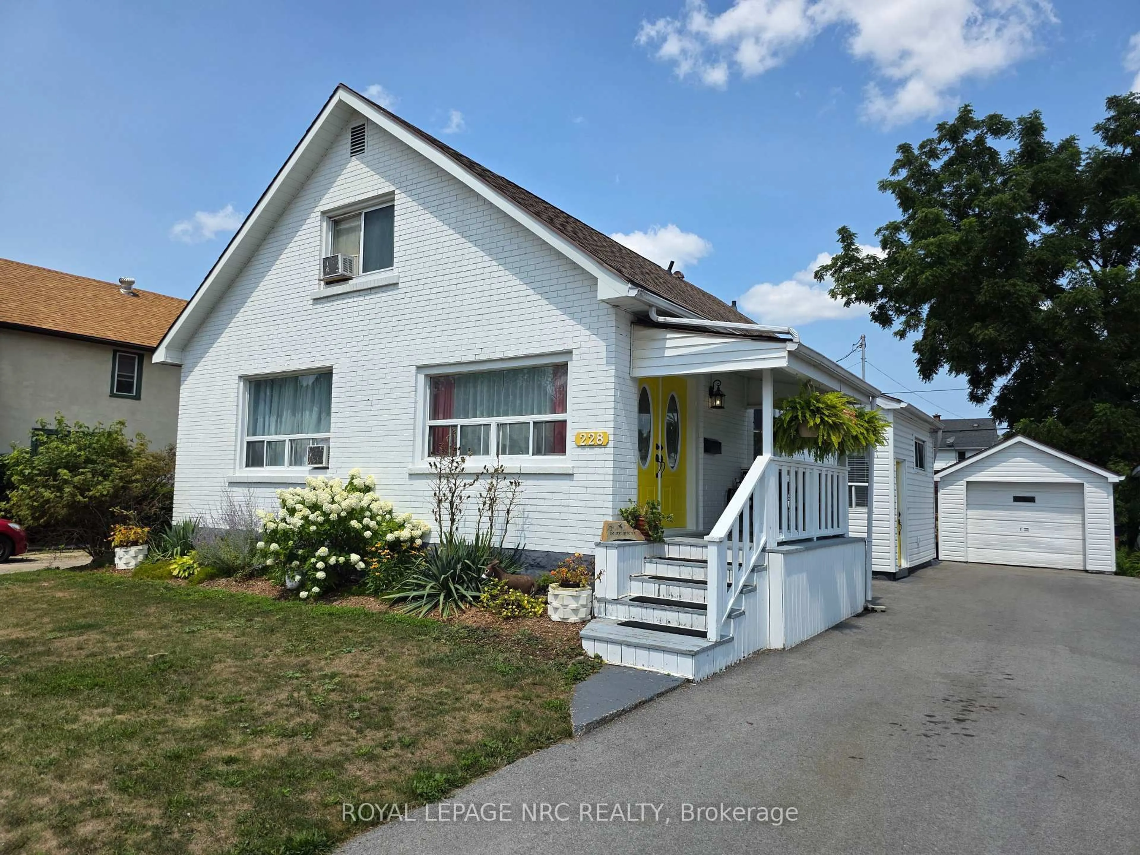Unknown for 228 Jarvis St, Fort Erie Ontario L2A 2S5