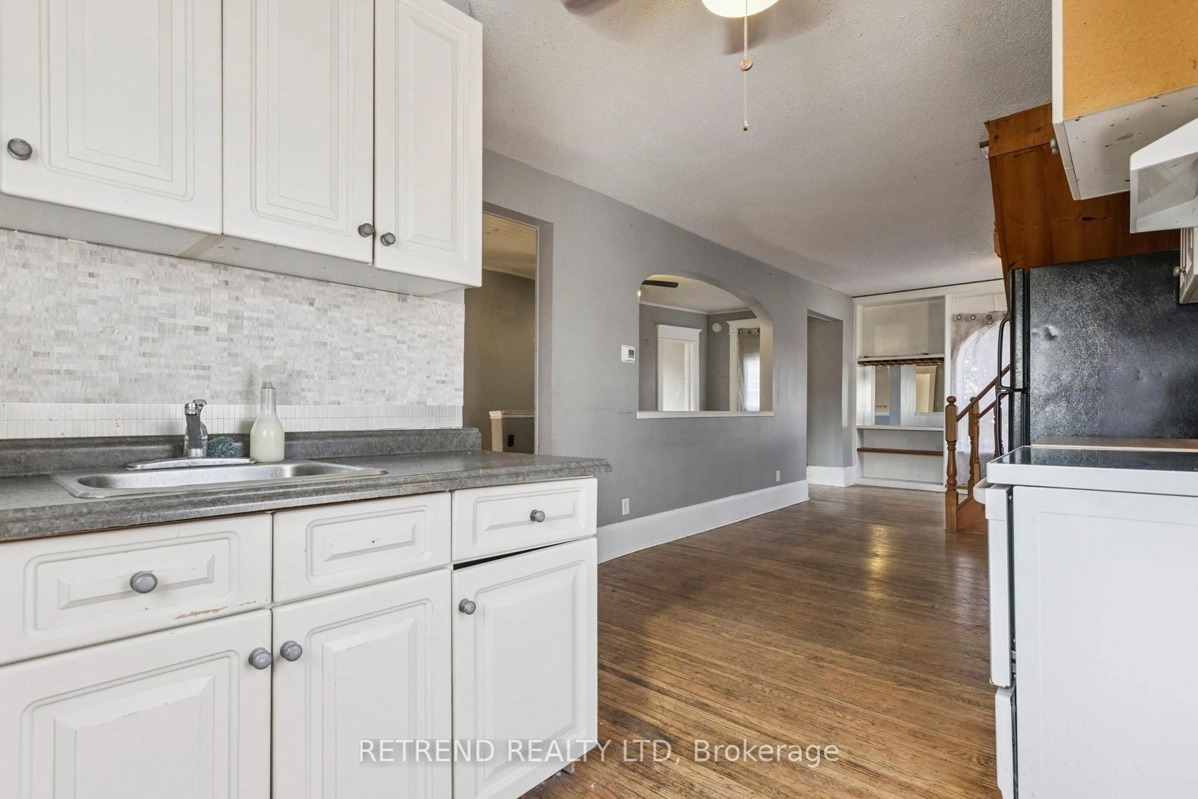 Open concept kitchen, unknown for 219 Erie Ave, Brantford Ontario N3S 2H1