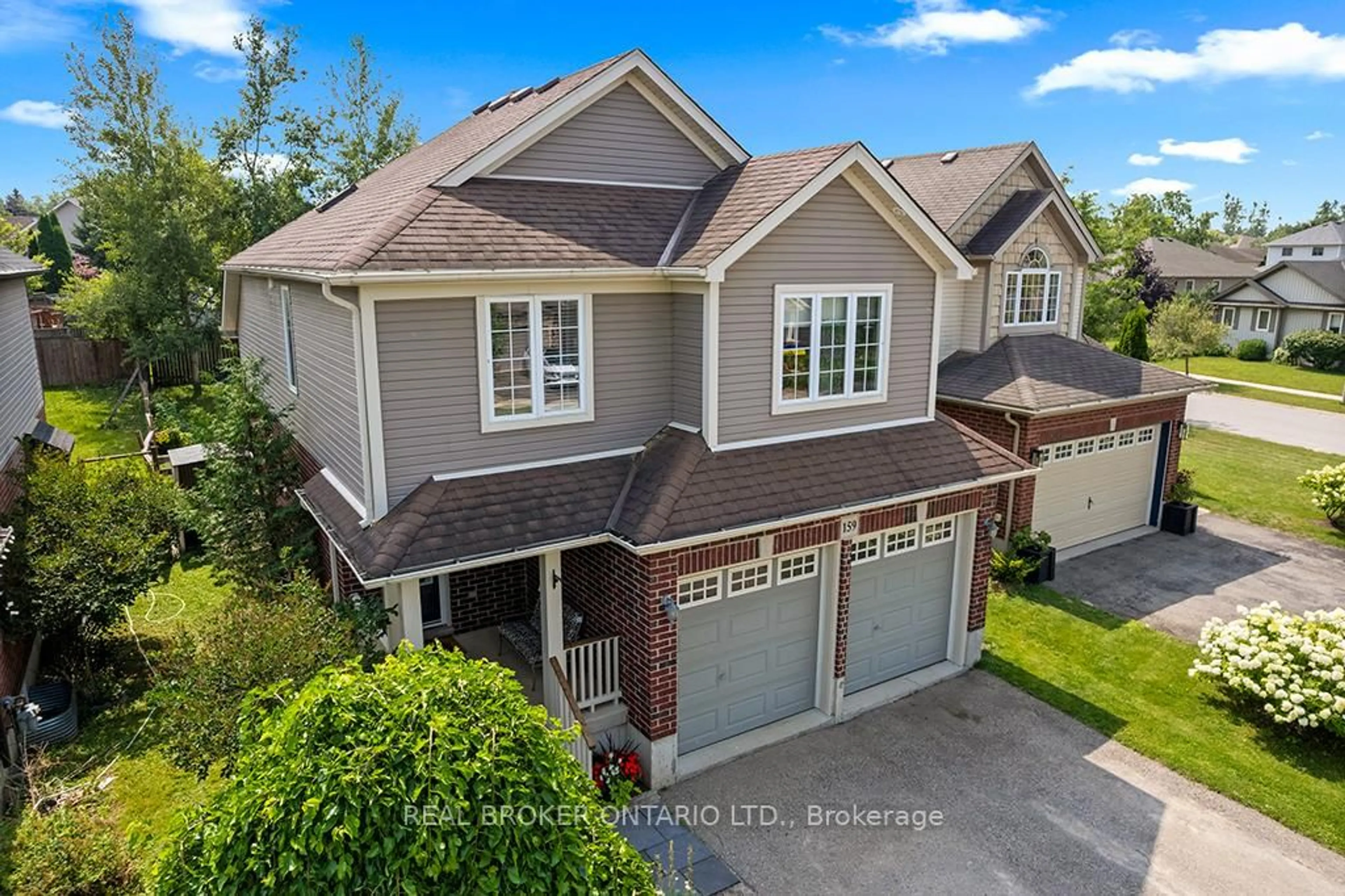 A pic from outside/outdoor area/front of a property/back of a property/a pic from drone, unknown for 159 Muriel St, Shelburne Ontario L9V 3E2