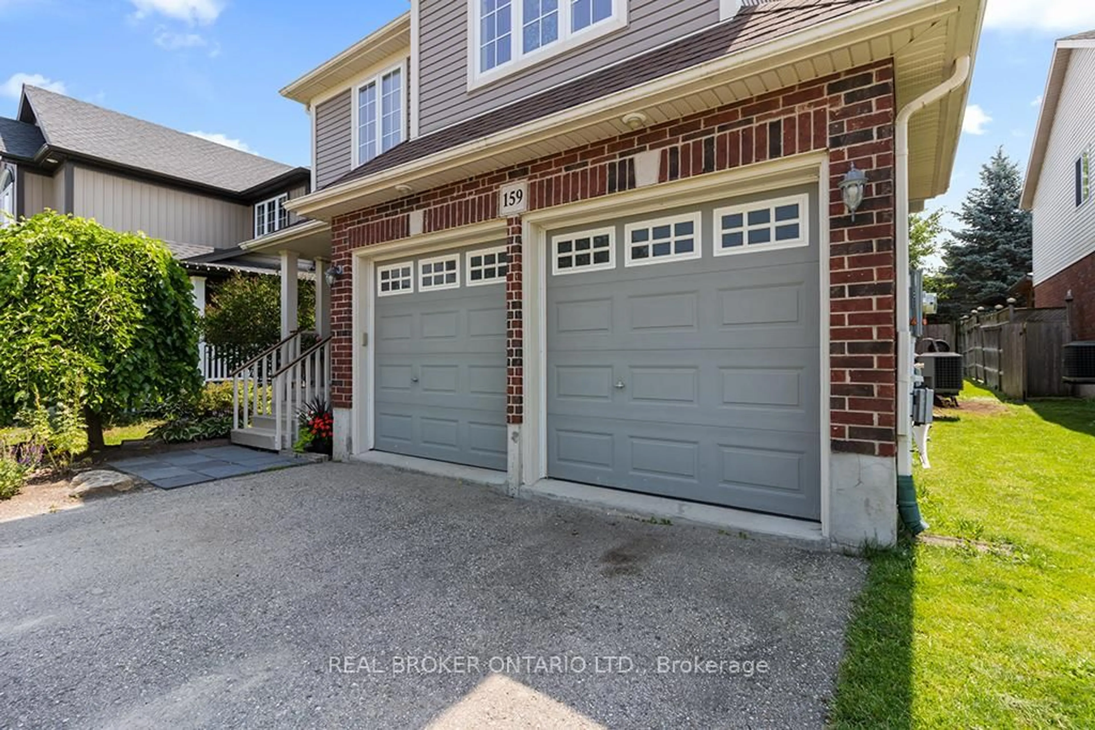 Indoor garage for 159 Muriel St, Shelburne Ontario L9V 3E2