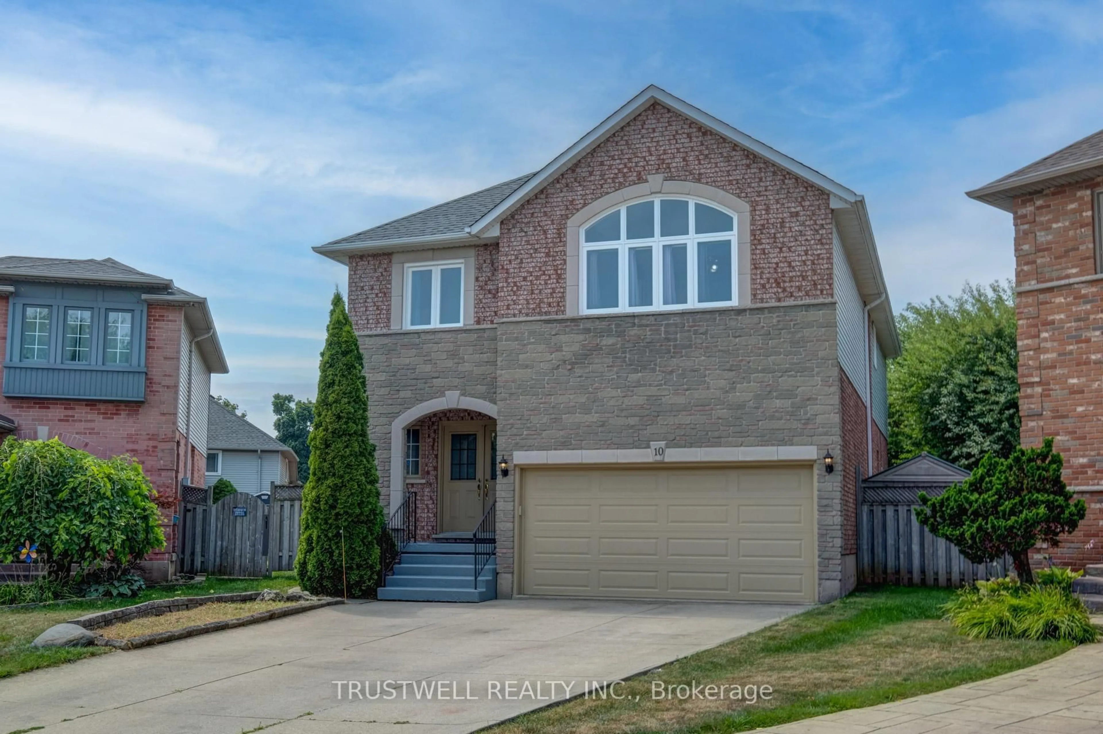 Home with brick exterior material, street for 10 Sedona Crt, Hamilton Ontario L9B 2R1