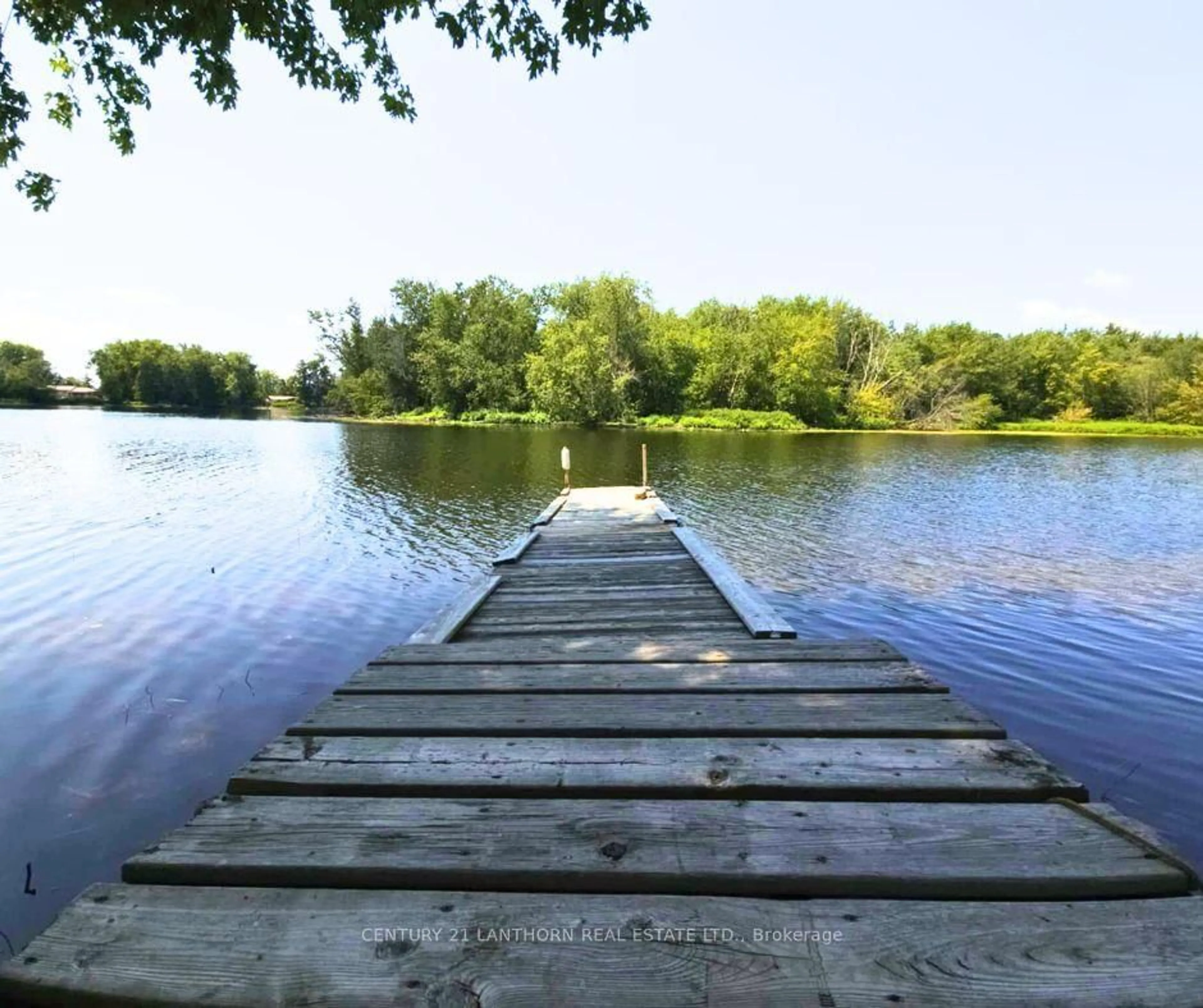 Stairs for 133 Carleton Cove, Quinte West Ontario K0K 2B0
