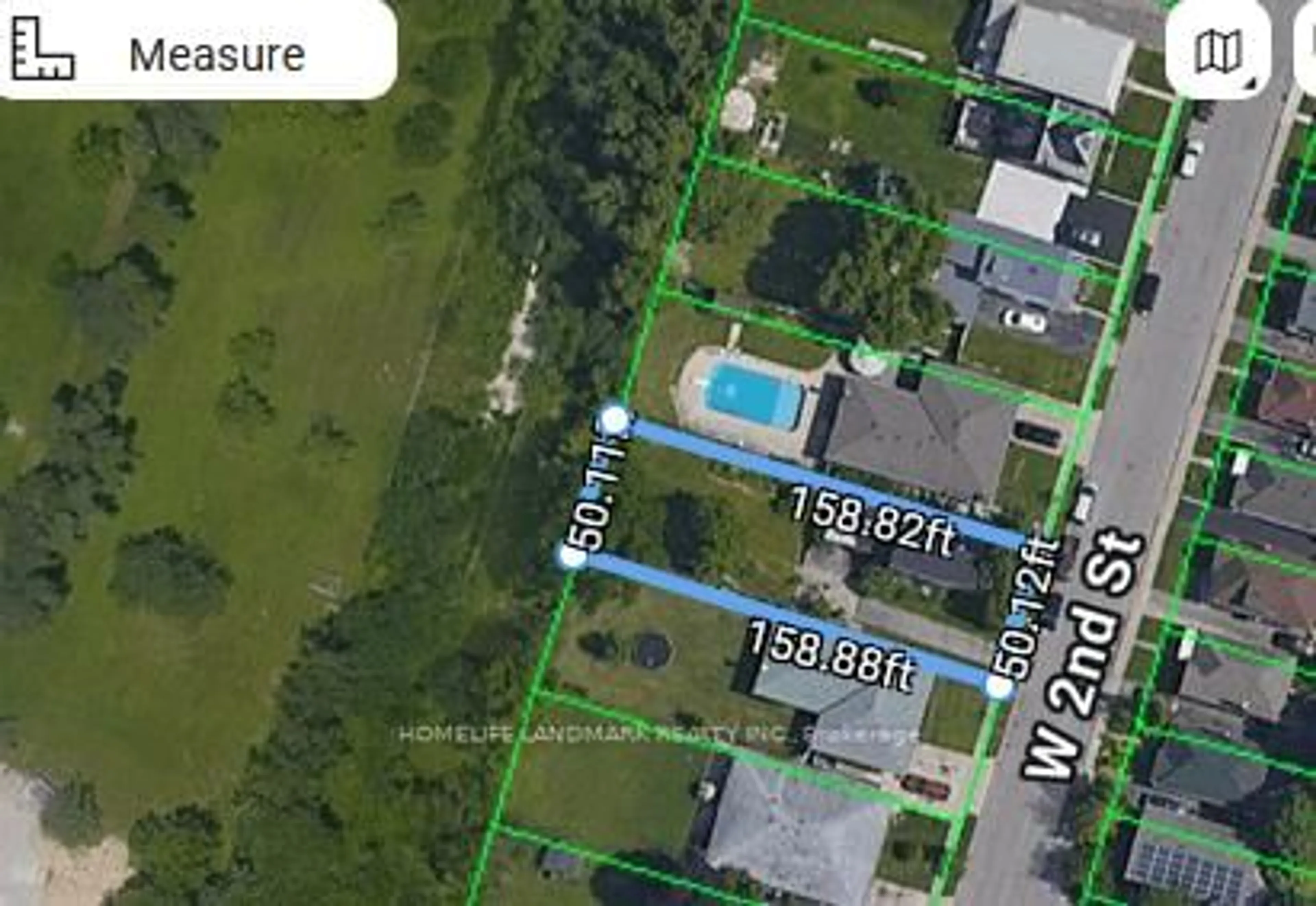 A pic from outside/outdoor area/front of a property/back of a property/a pic from drone, water/lake/river/ocean view for 202 West 2nd St, Hamilton Ontario L9C 3G1