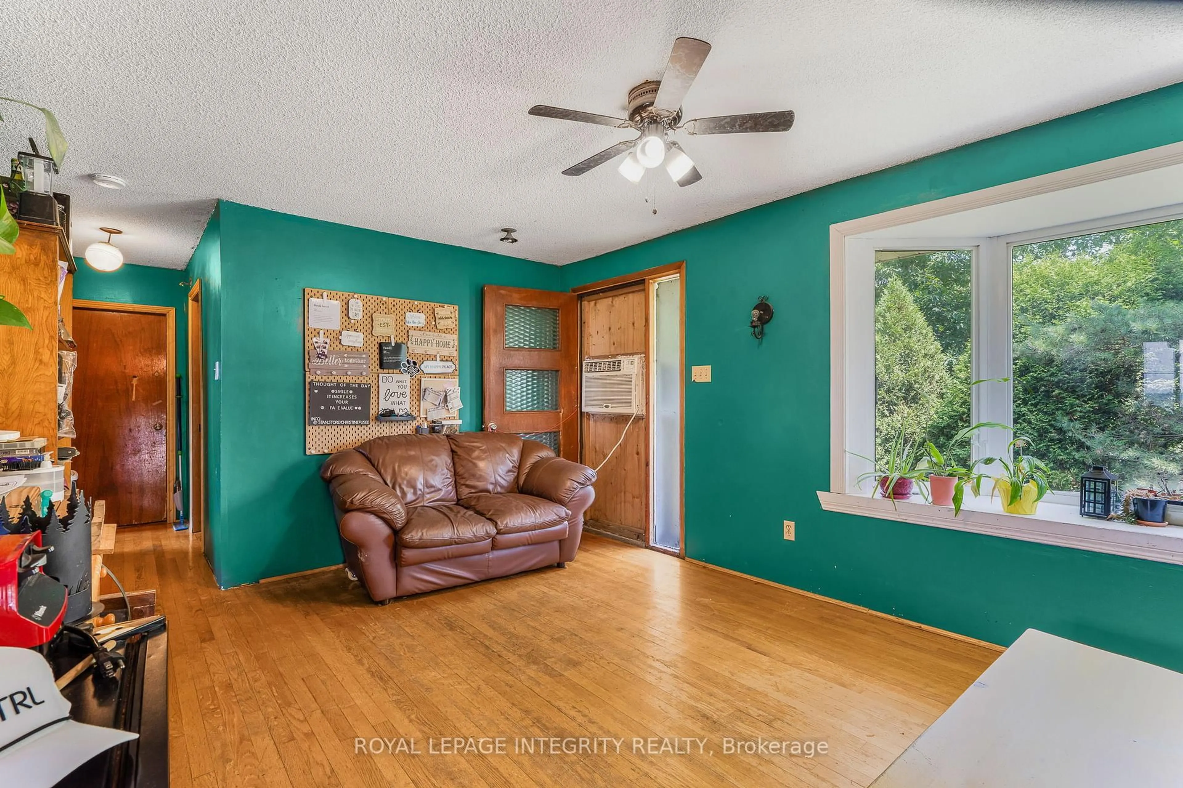 Living room with furniture, unknown for 4828 Frank Kenny Rd, Orleans Ontario K4B 0J5