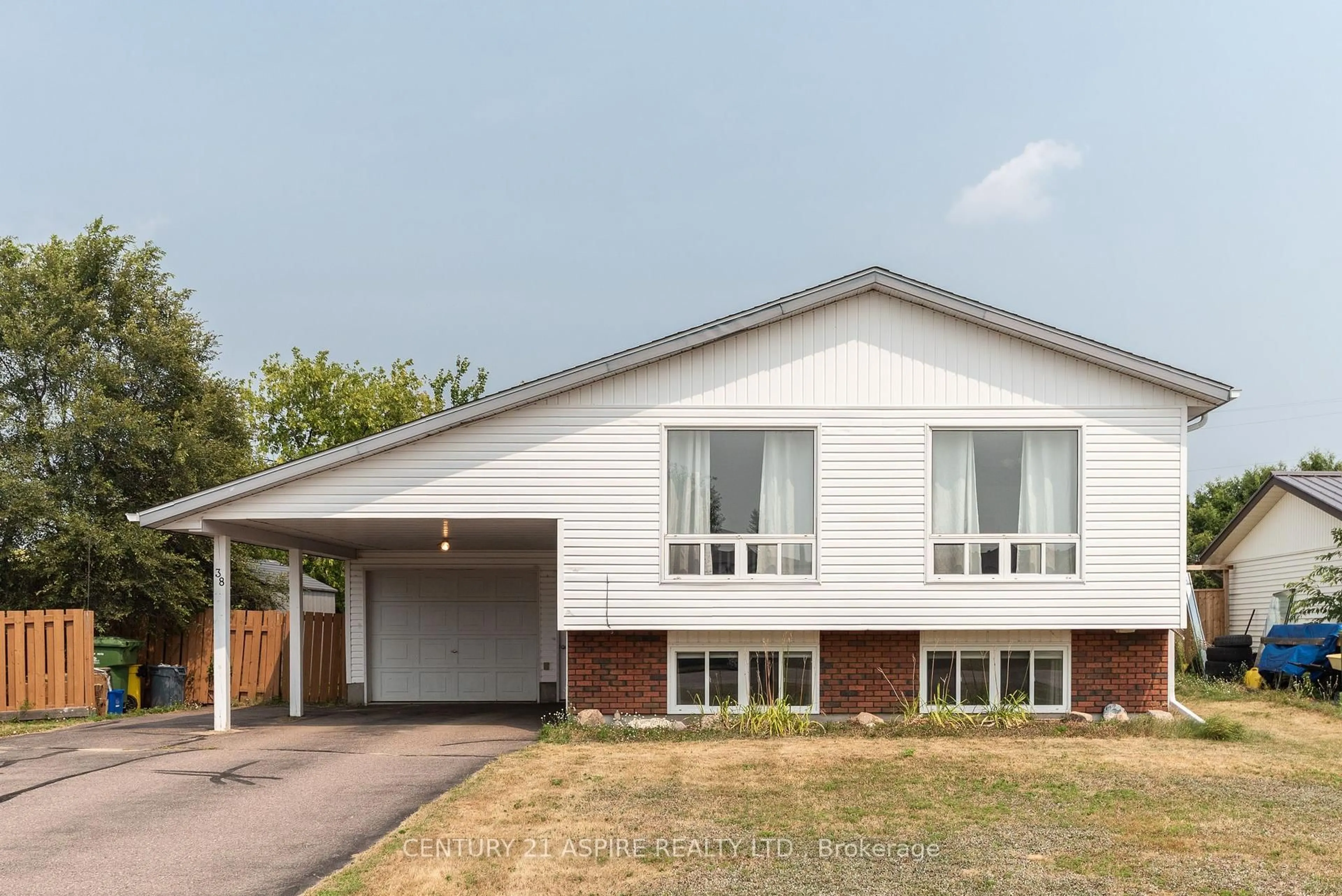 Home with vinyl exterior material, street for 38 Vereyken Cres, Petawawa Ontario K8H 2C5