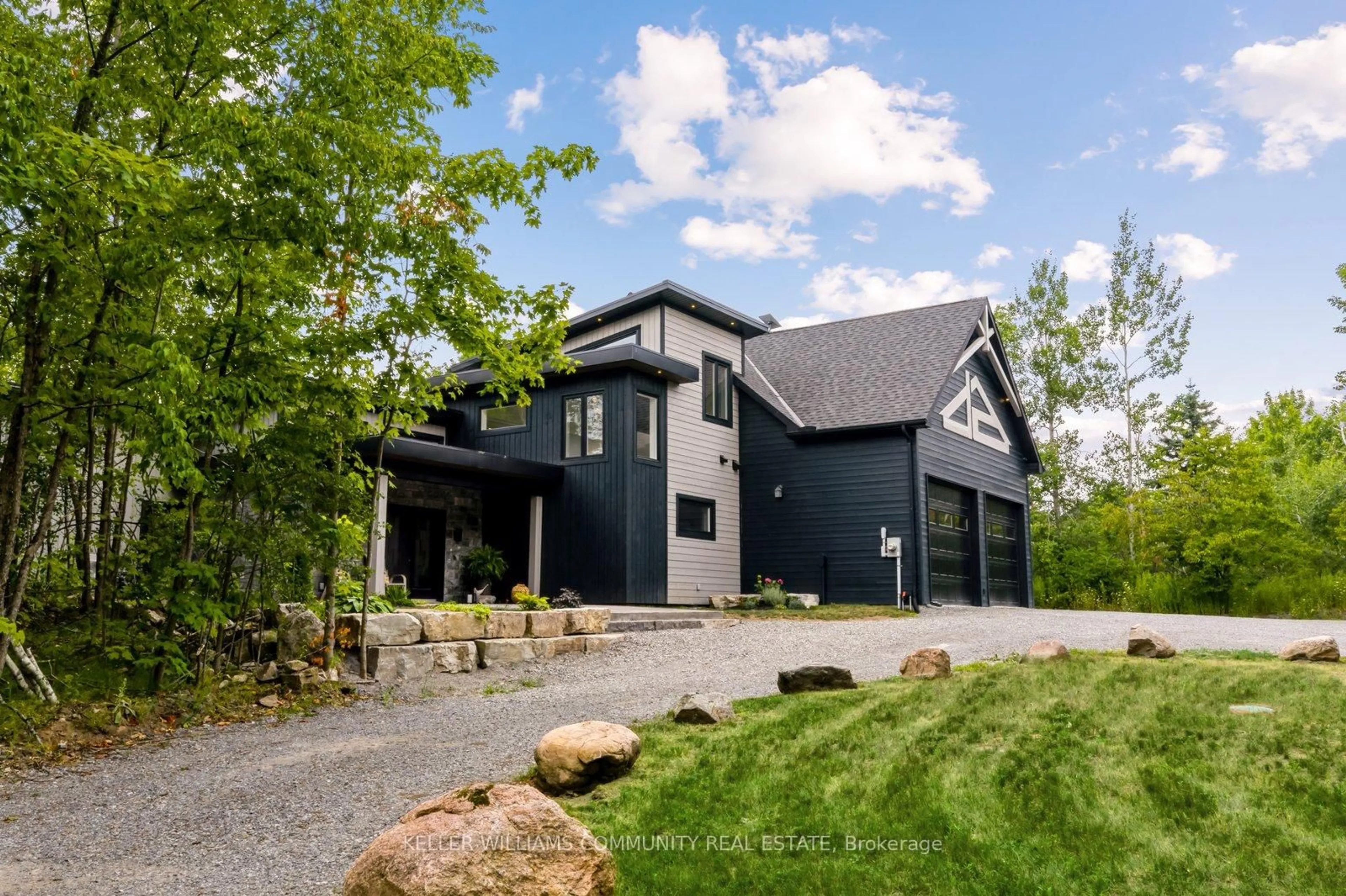 Home with brick exterior material, mountain view for 33 Laplantes Rd, Trent Lakes Ontario K0L 1J0