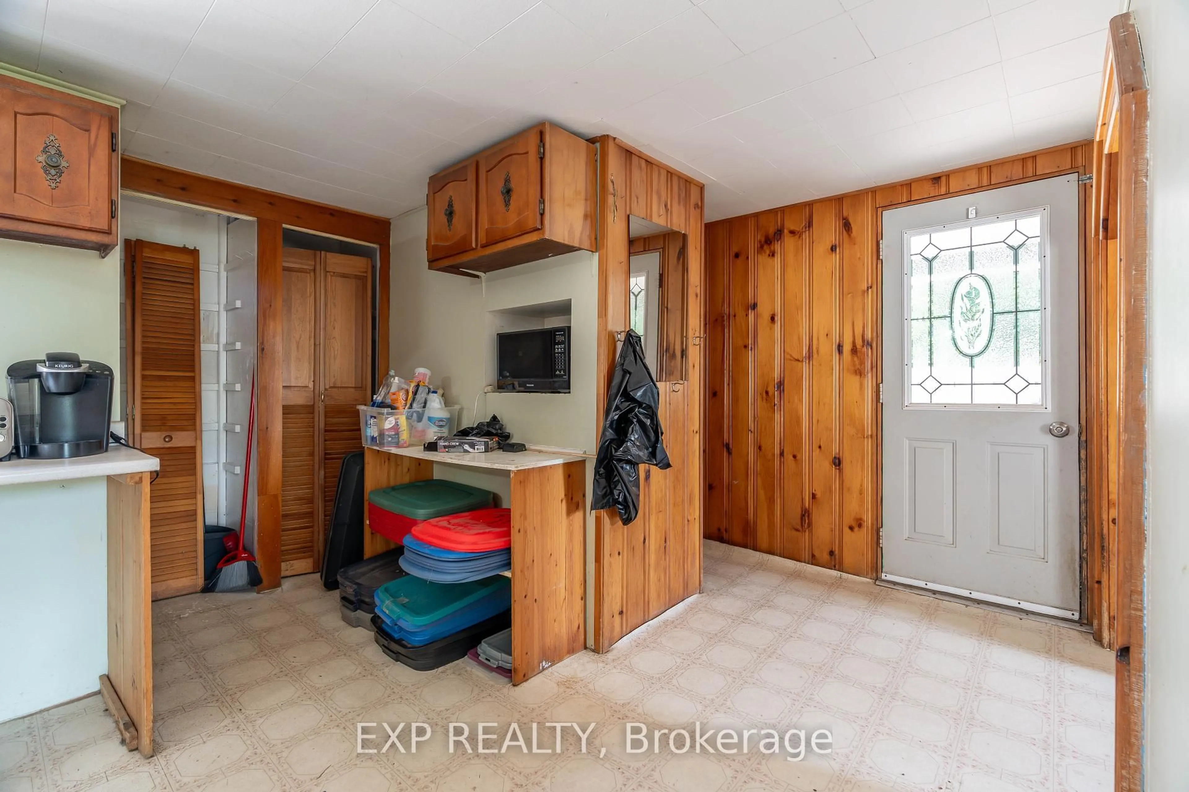 Unknown for 178 Burnstown Rd, White Lake Ontario K0A 3L0