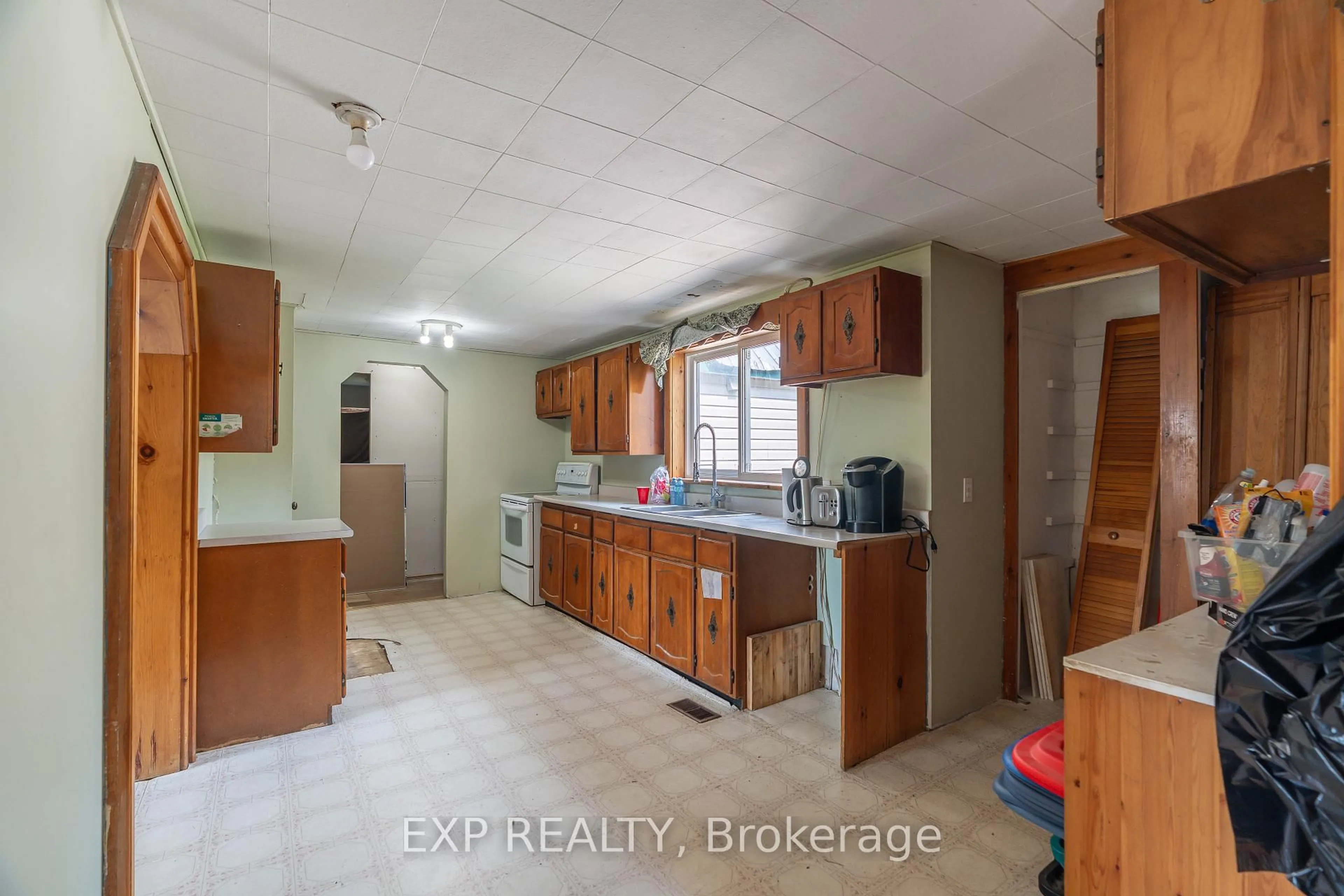 Unknown for 178 Burnstown Rd, White Lake Ontario K0A 3L0