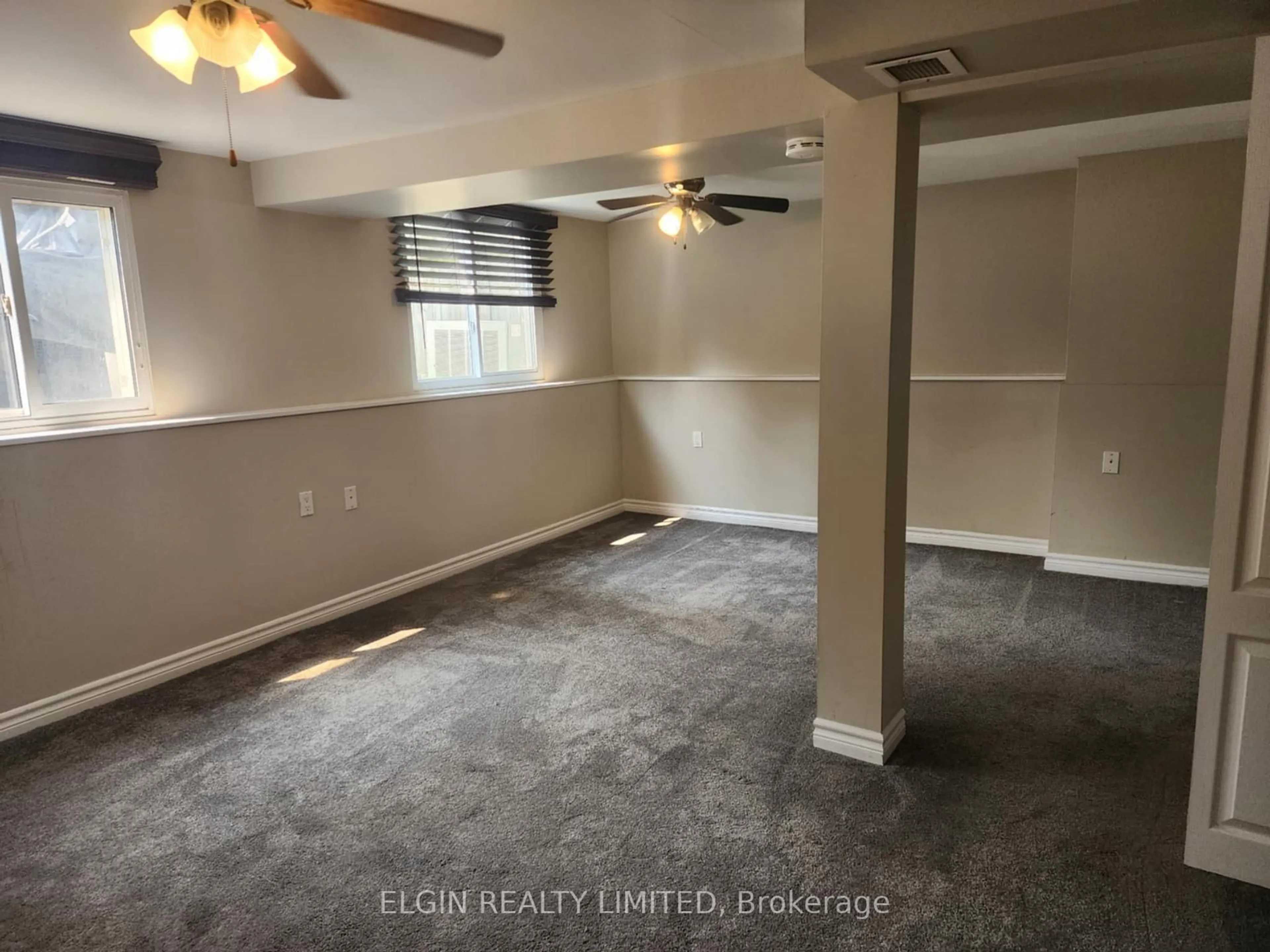 A pic of a room for 44 Elizabeth St, St. Thomas Ontario N5R 2X1