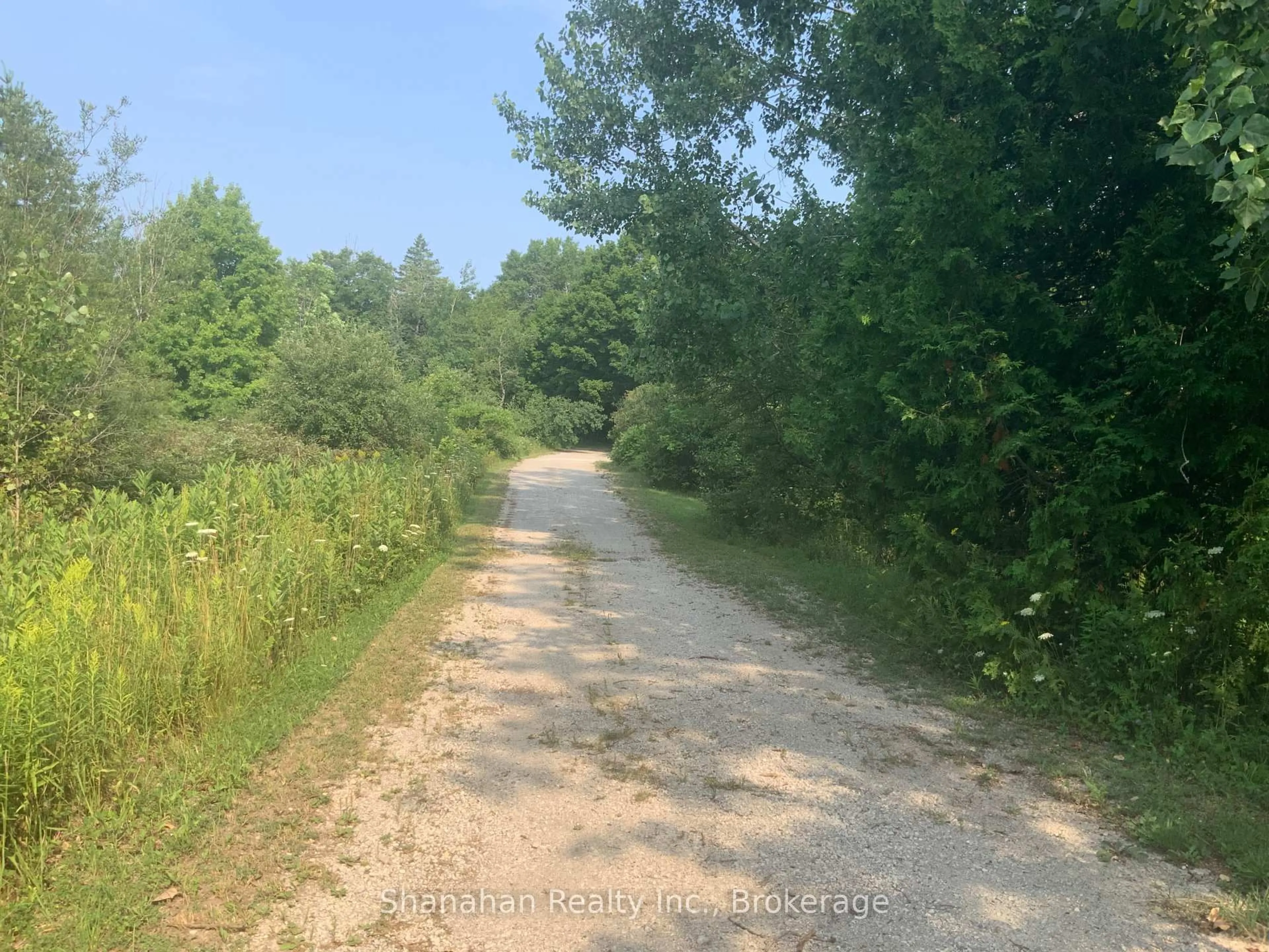 Blurry image for 20 Cape Hurd Rd, Northern Bruce Peninsula Ontario N0H 2R0