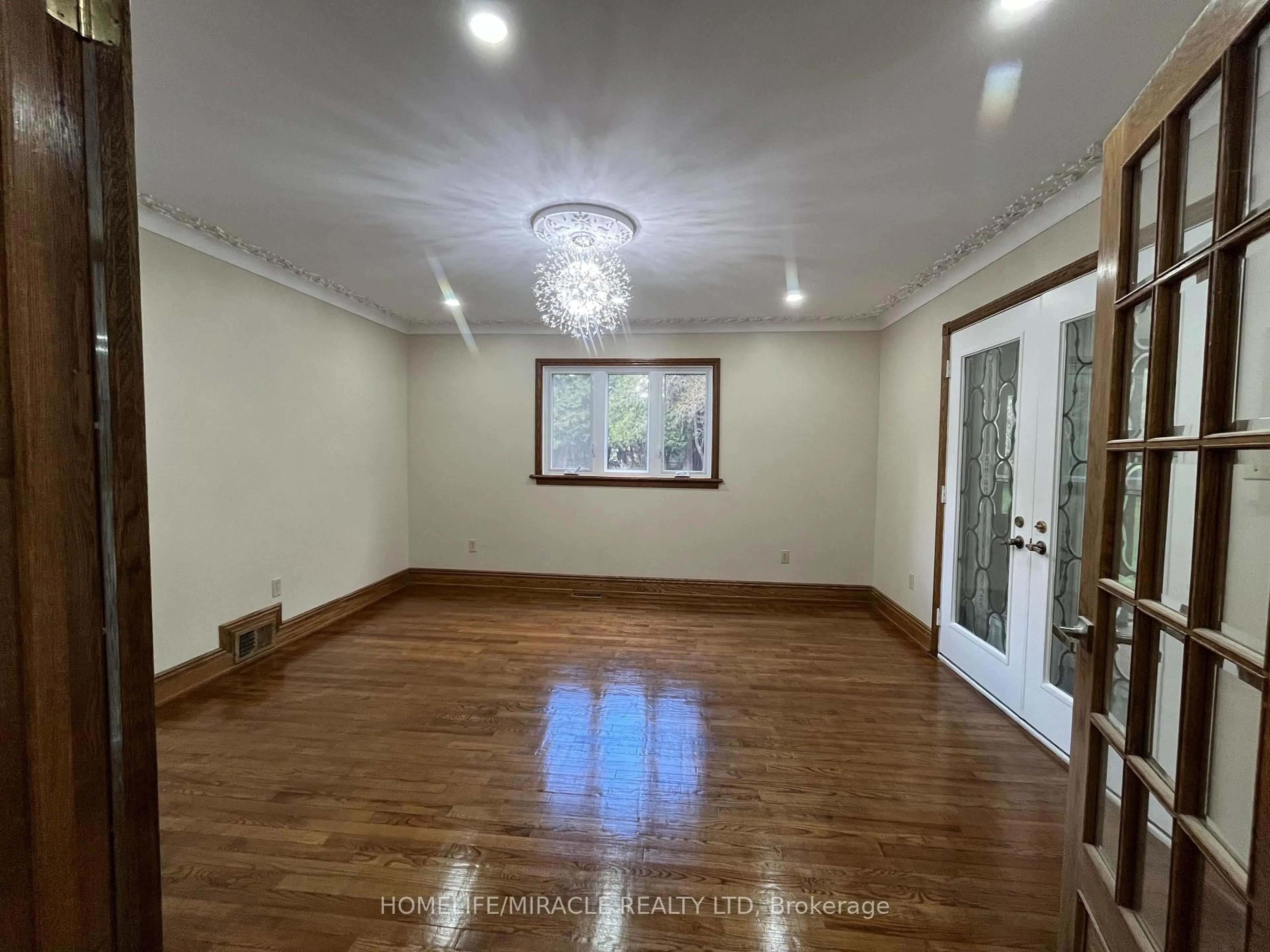A pic of a room for 1929 8TH LINE Rd, Metcalfe Ontario K0A 2P0