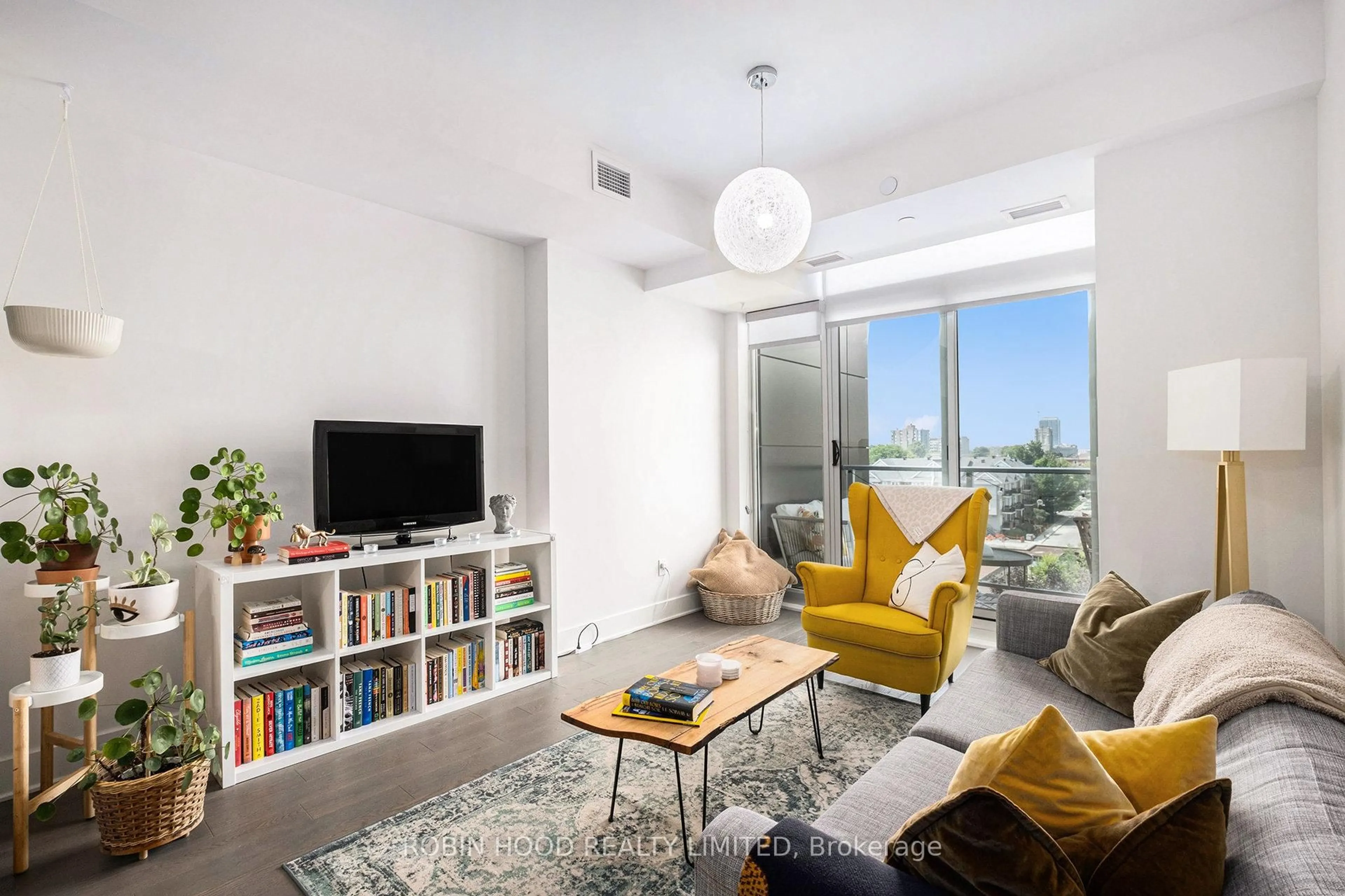 Living room with furniture, unknown for 255 Bay St #714, Ottawa Ontario K1R 5Z4