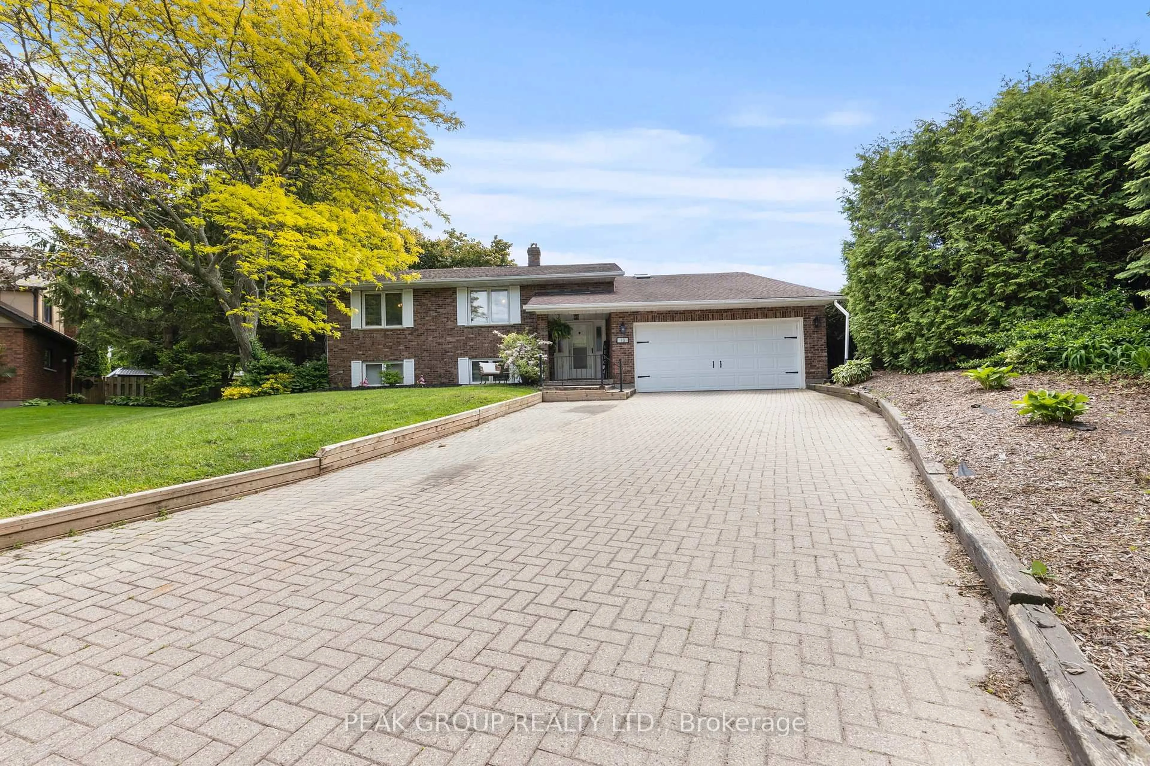 Home with brick exterior material, street for 13 Kathy Crt, Pelham Ontario L0S 1E2