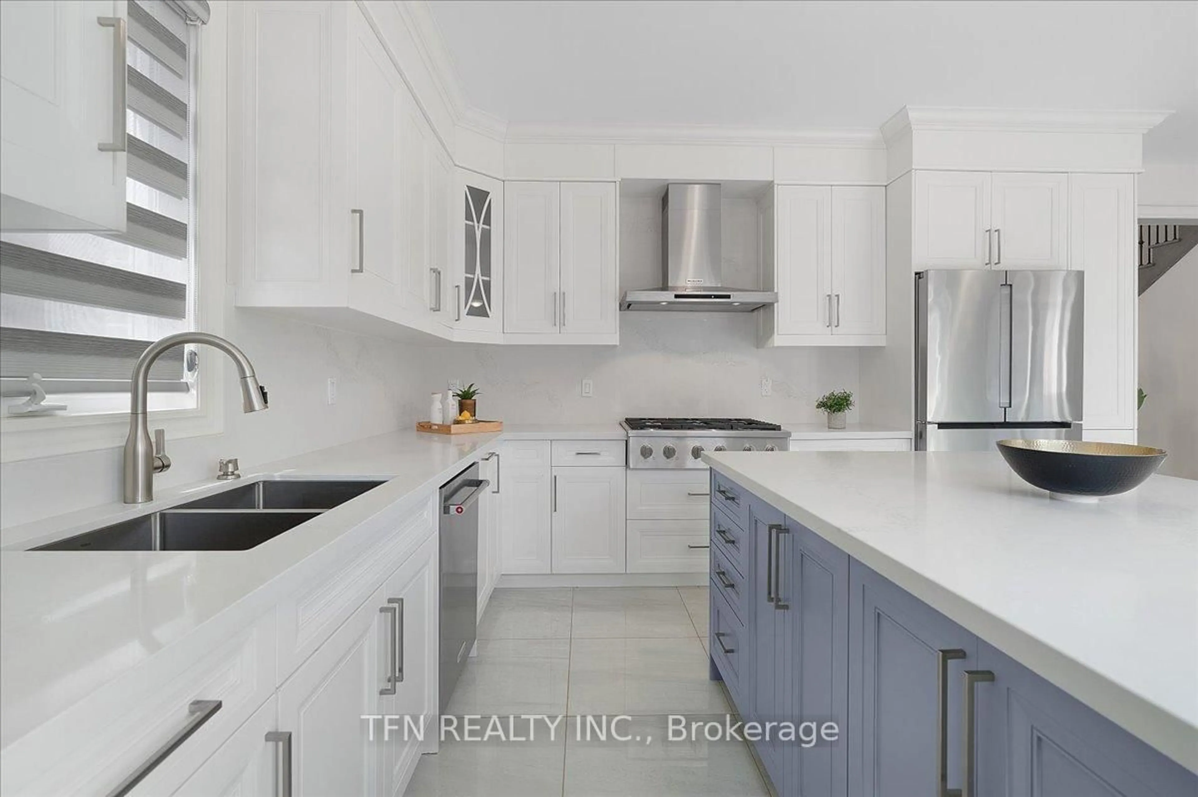 Contemporary kitchen, ceramic/tile floor for 134 Granite Ridge Tr, Hamilton Ontario L0R 2H7