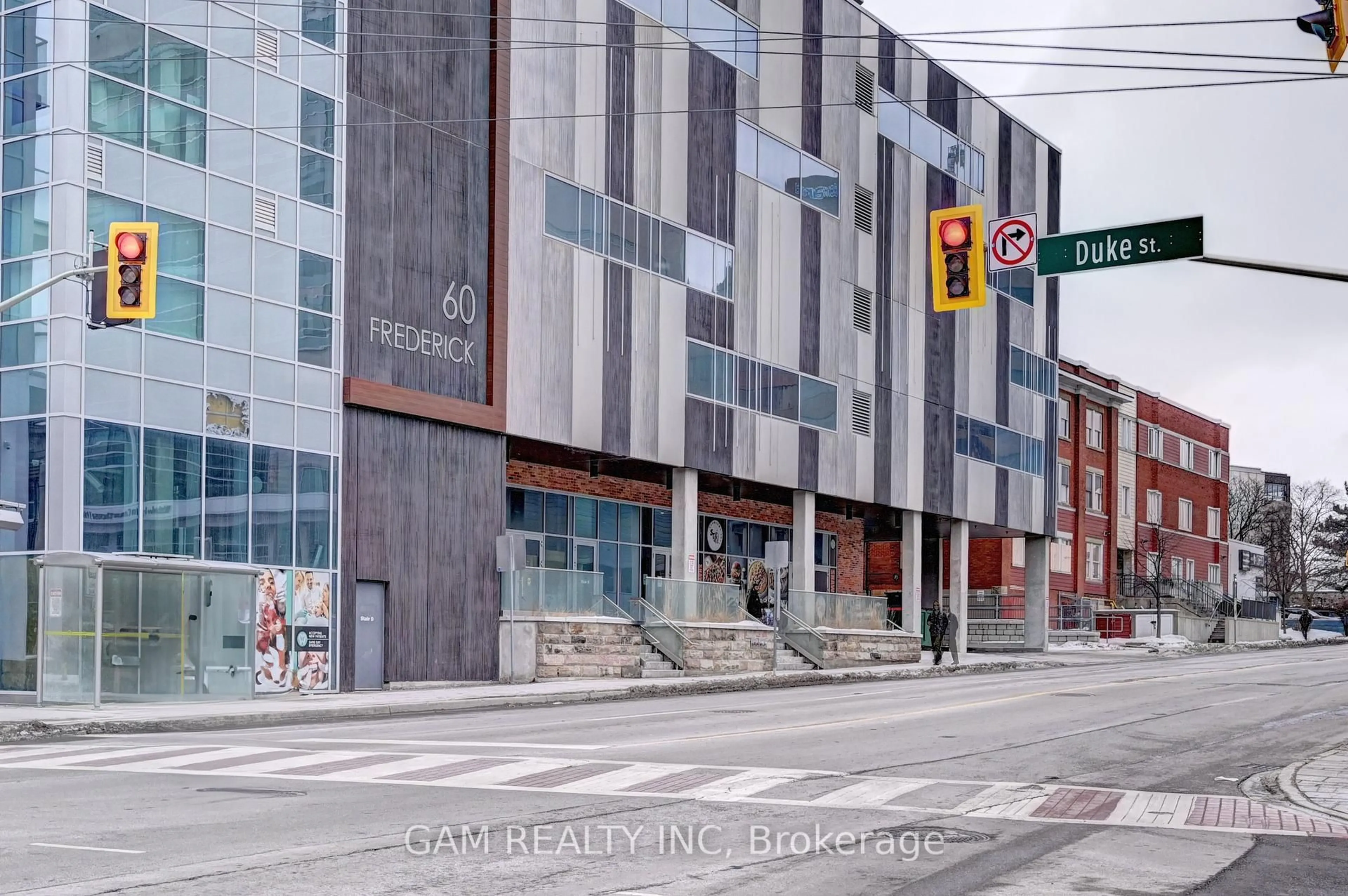 Indoor foyer for 60 Frederick St #3601, Kitchener Ontario N2H 0C7