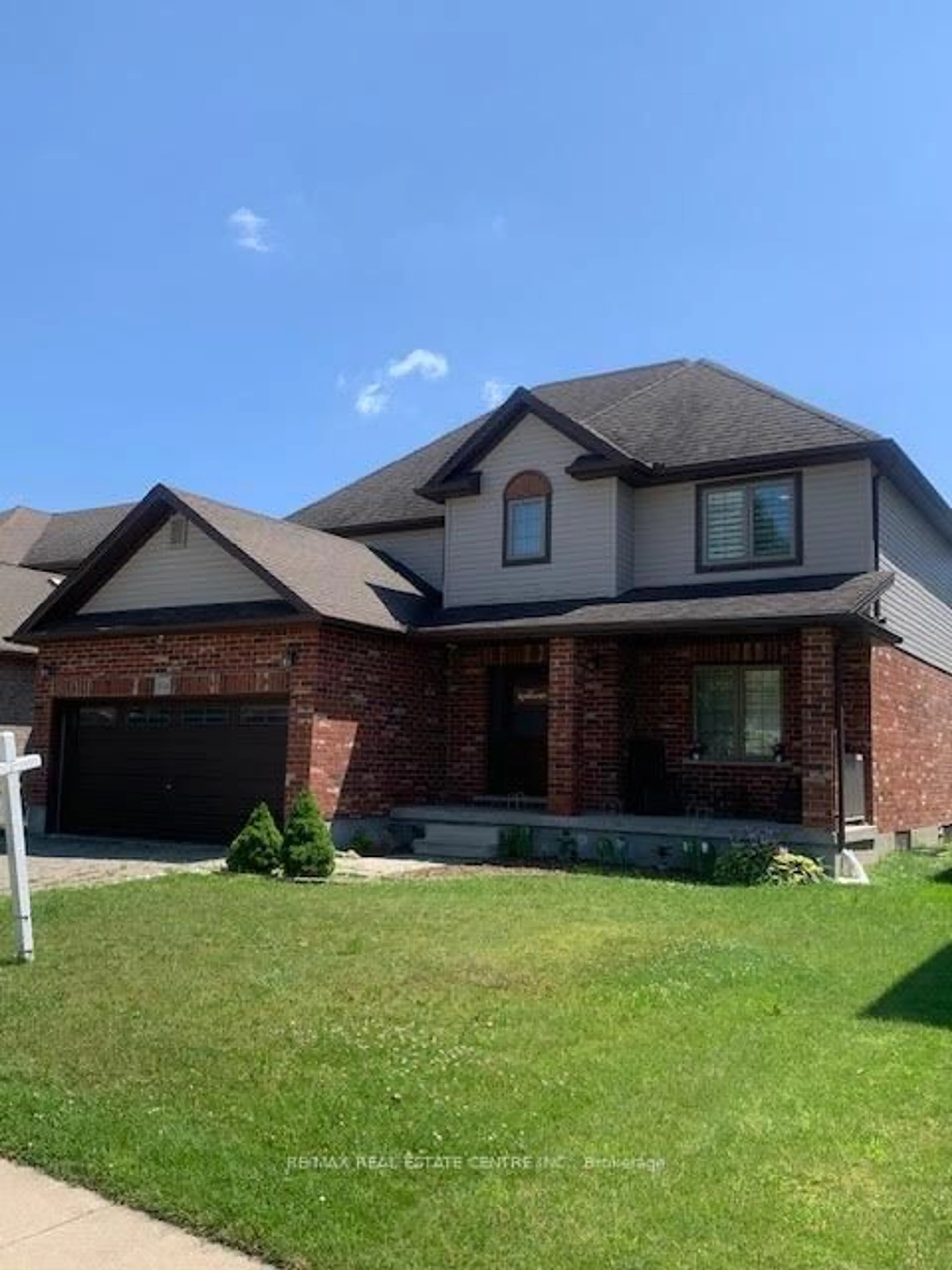 Home with brick exterior material, street for 854 Springbank Ave, Woodstock Ontario N4T 1T5