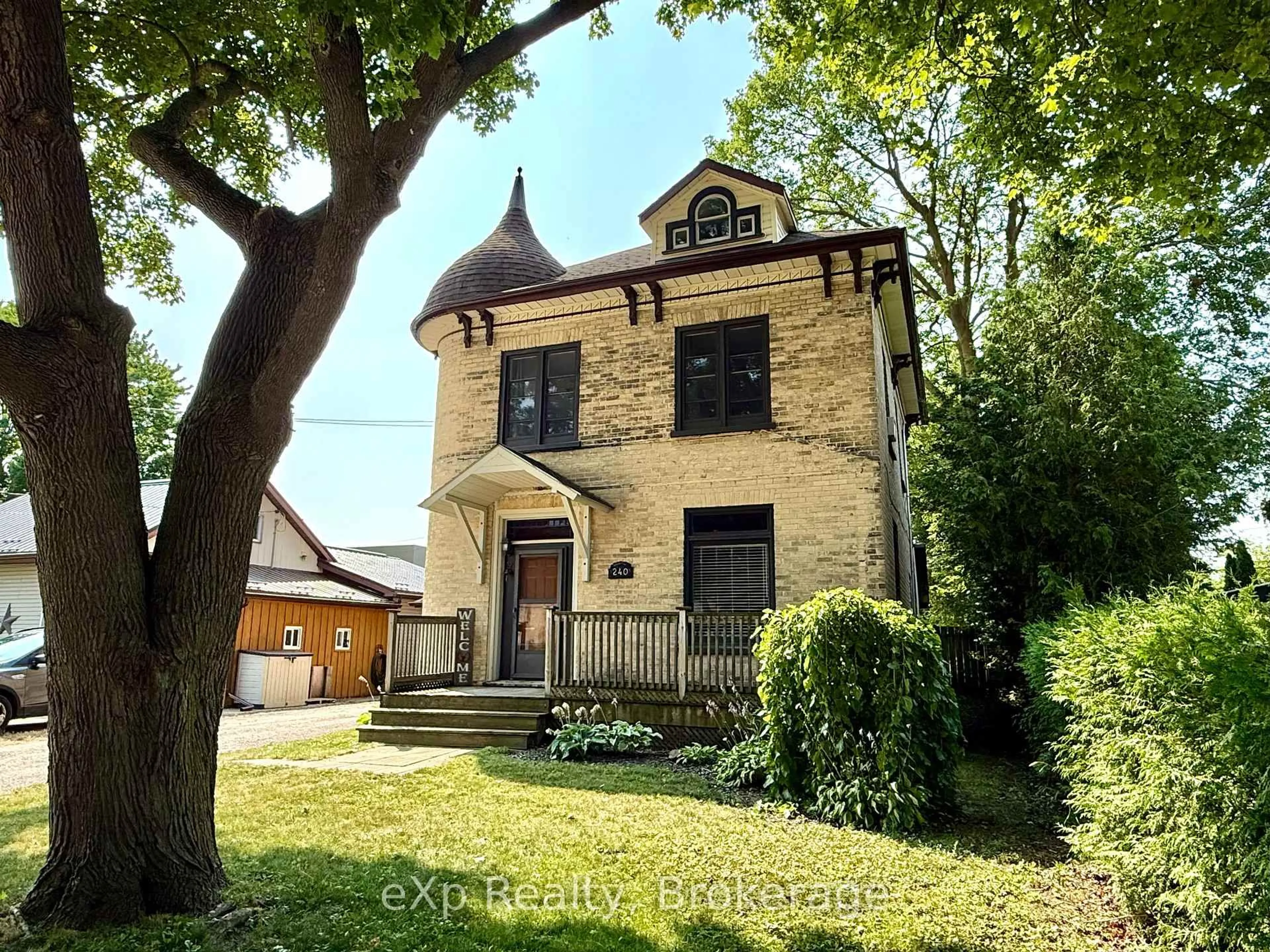 Unknown for 240 Inkerman St, Minto Ontario N0G 2P0