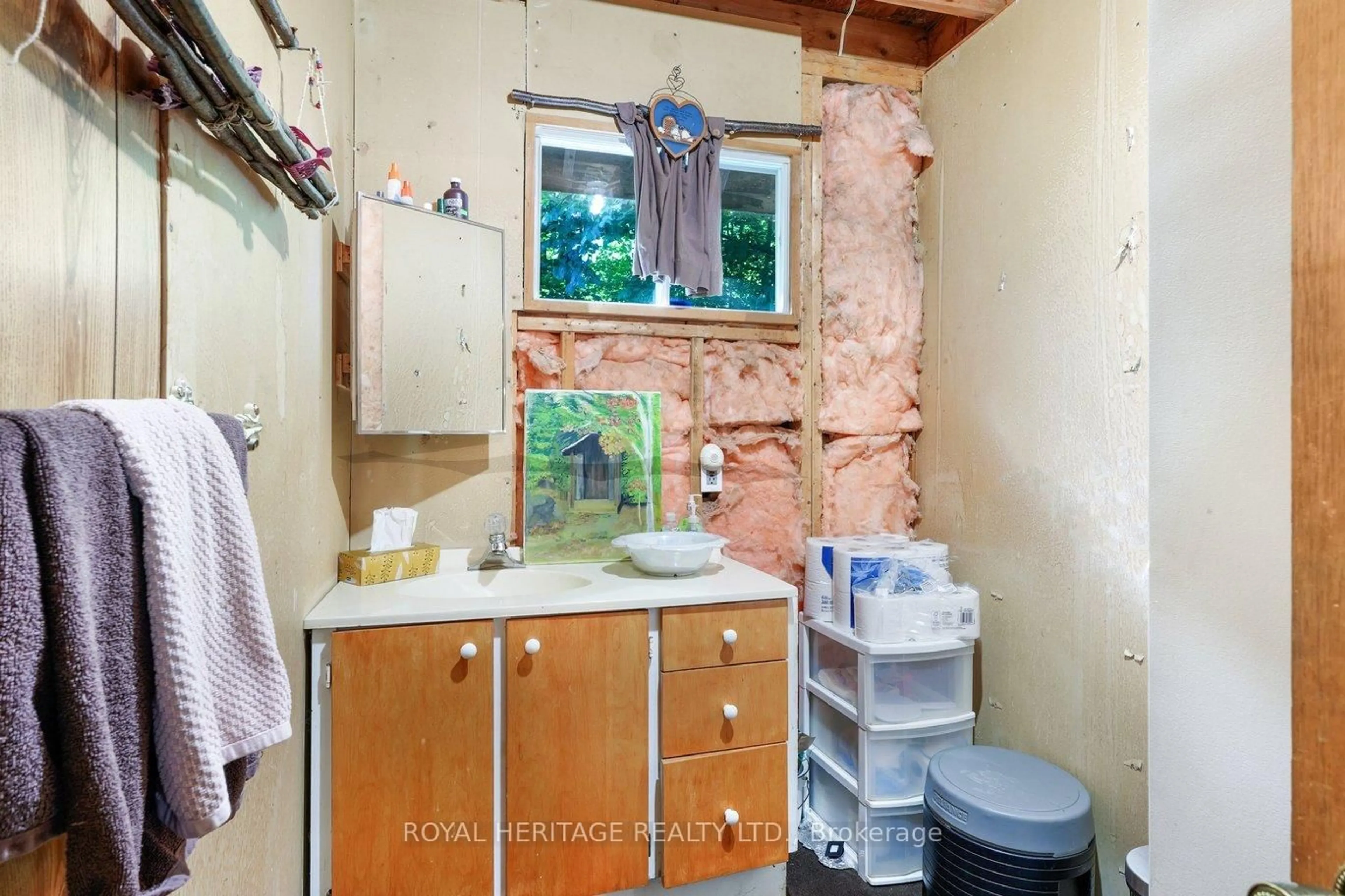 Standard bathroom, unknown for 72 Island View Dr, Hastings Ontario K0L 1W0