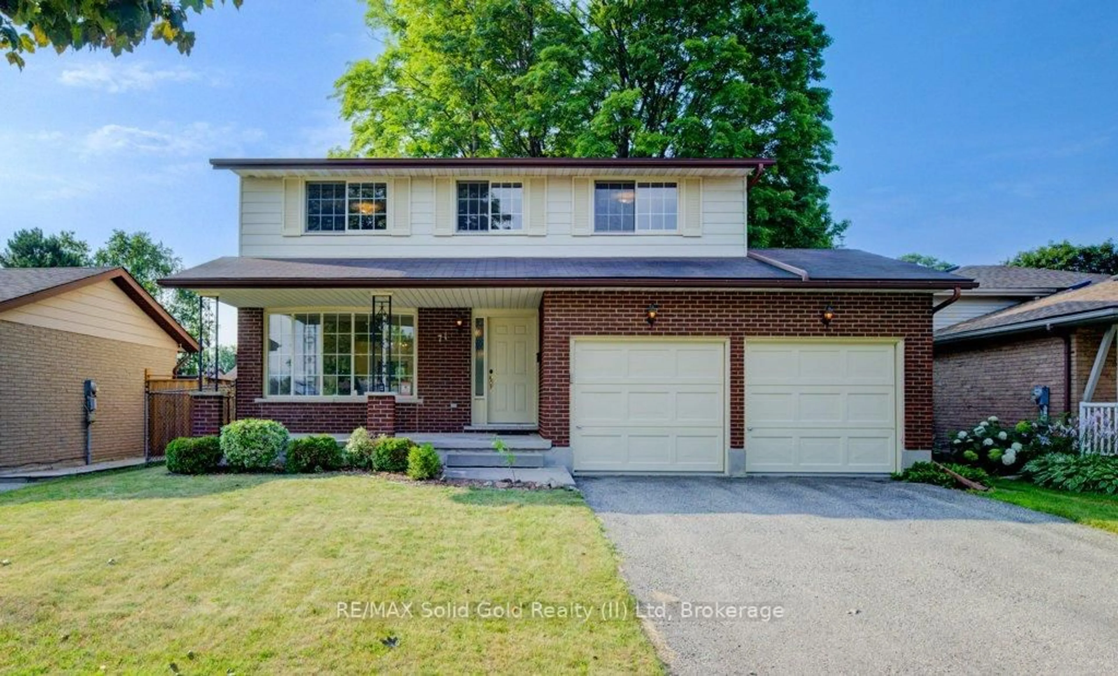 Home with brick exterior material, street for 71 Ripley Cres, Kitchener Ontario N2N 1W2