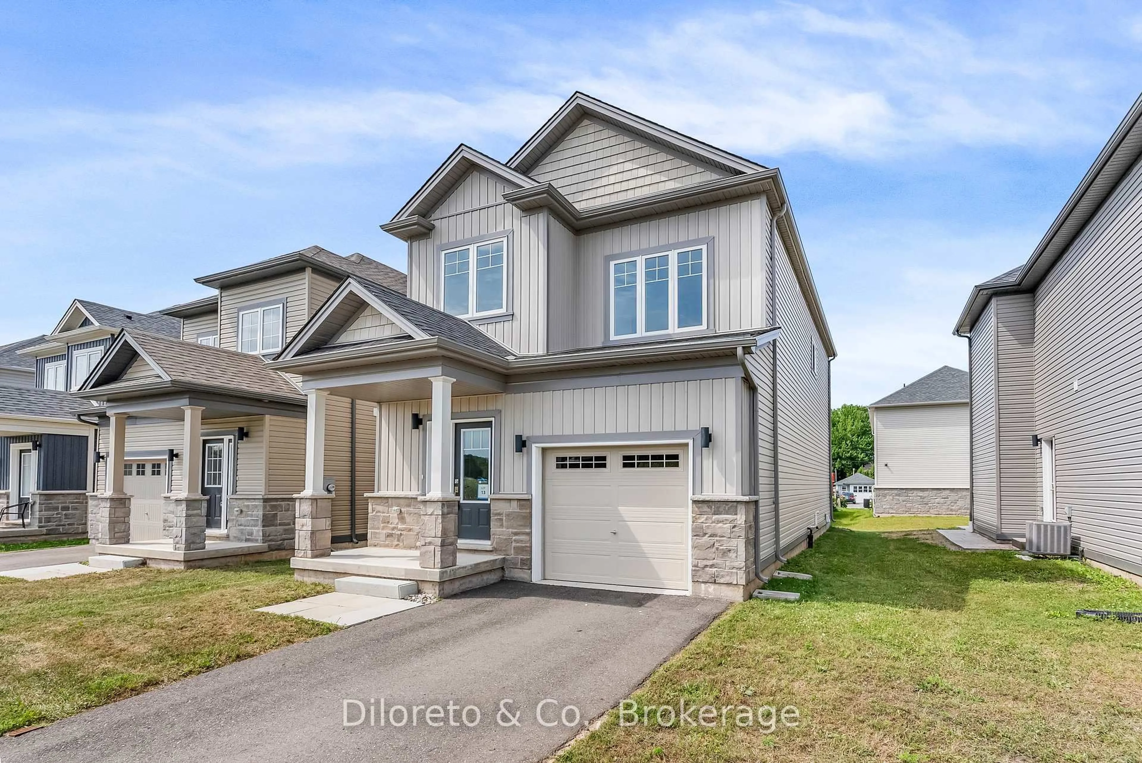 Home with vinyl exterior material, street for 6 Bromley Dr, St. Catharines Ontario L2M 0C9