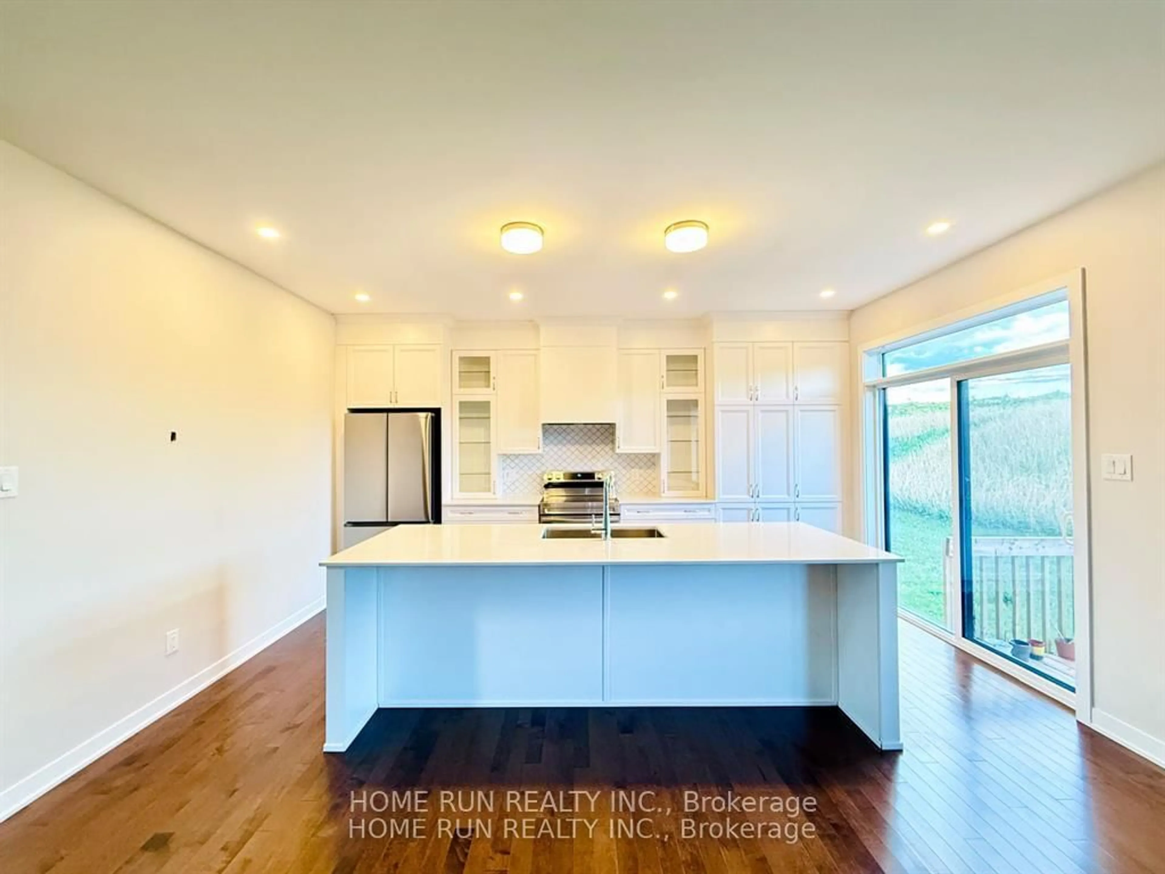 Open concept kitchen, unknown for 764 Eminence St, Ottawa Ontario K2J 6X6