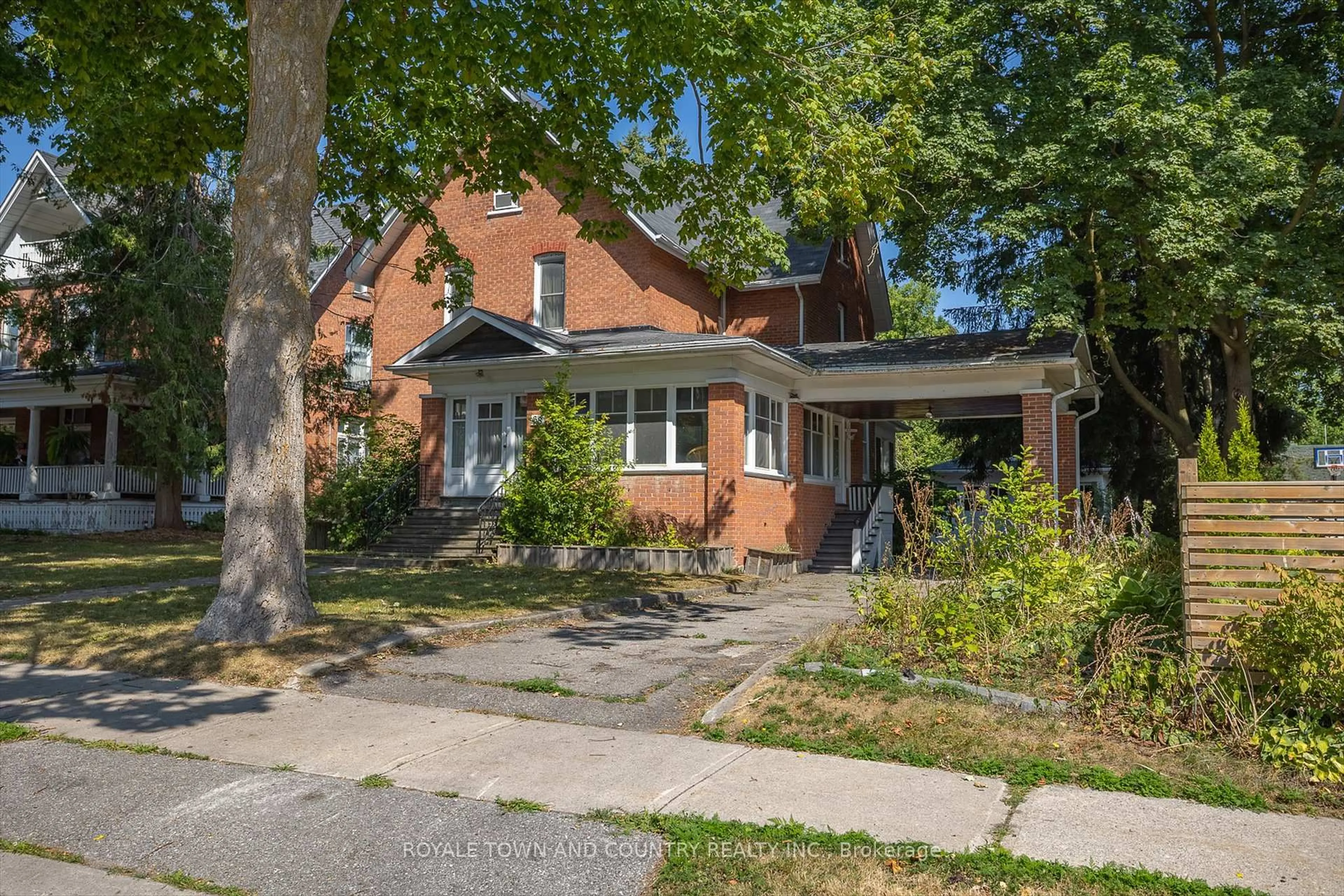 Home with brick exterior material, street for 68 PEEL St, Kawartha Lakes Ontario K9V 3M5