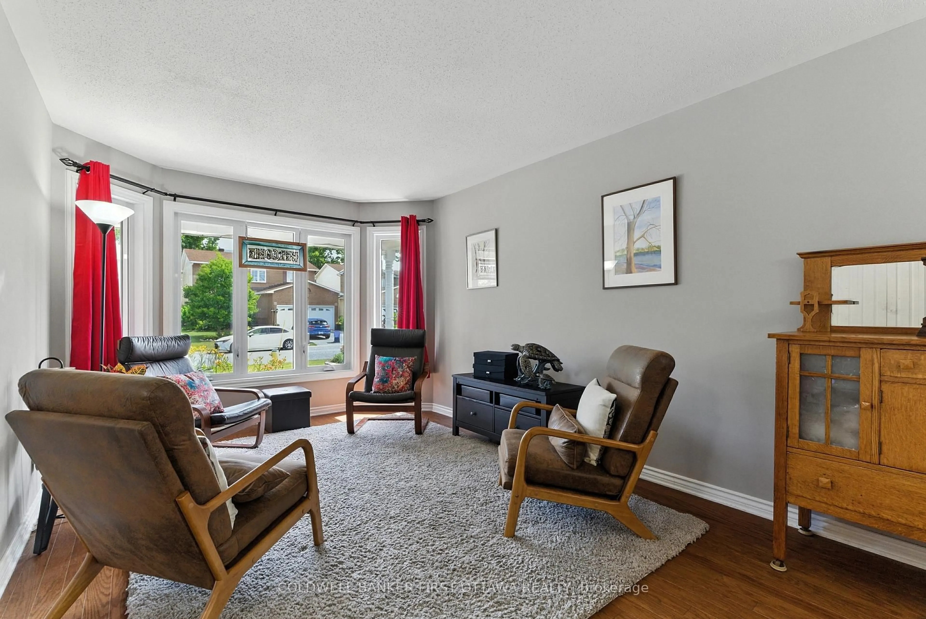 Living room with furniture, unknown for 9 Kluane Rdge, Kanata Ontario K2M 1Z7