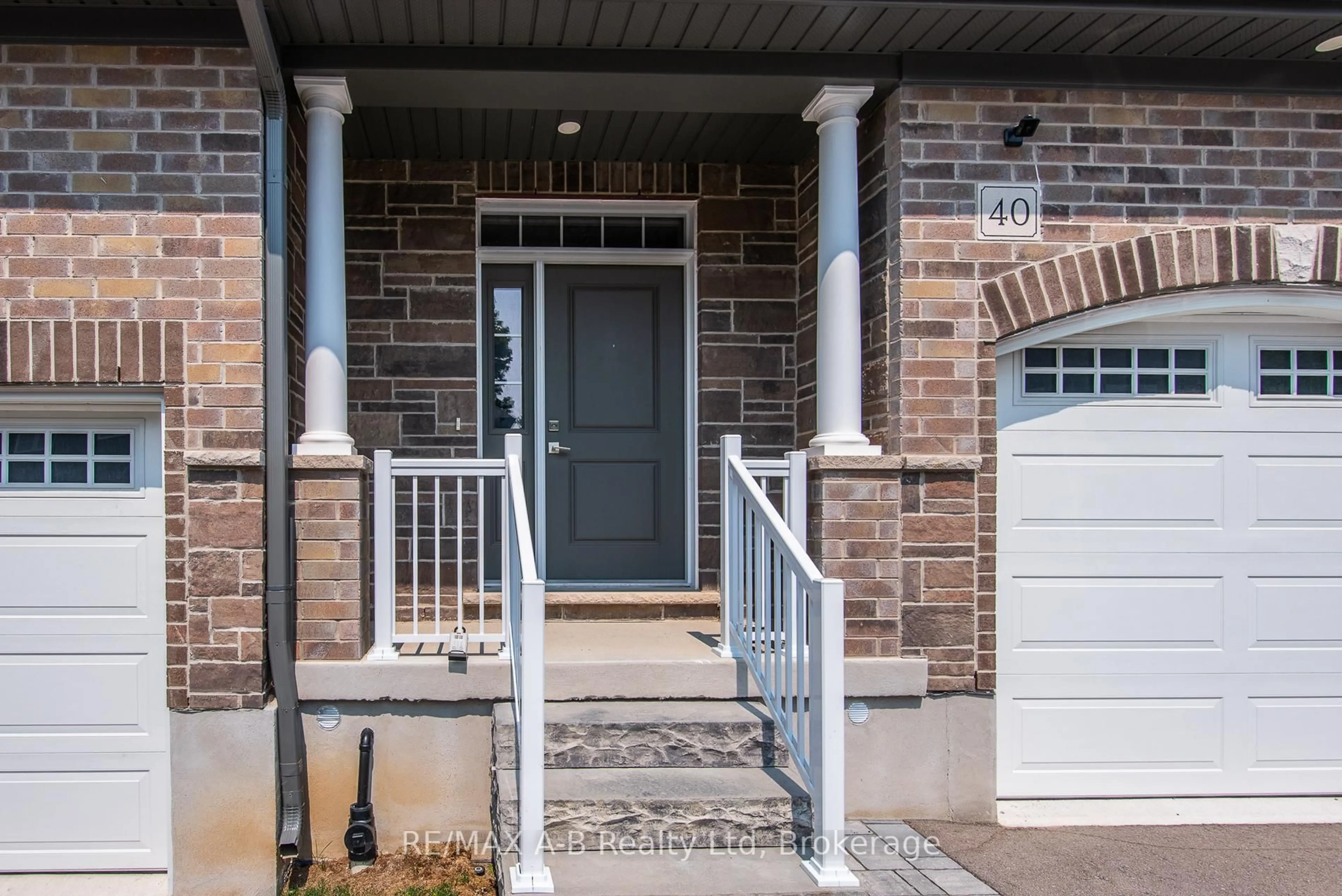Unknown for 350 O'Loane Ave #40, Stratford Ontario N5A 0J2