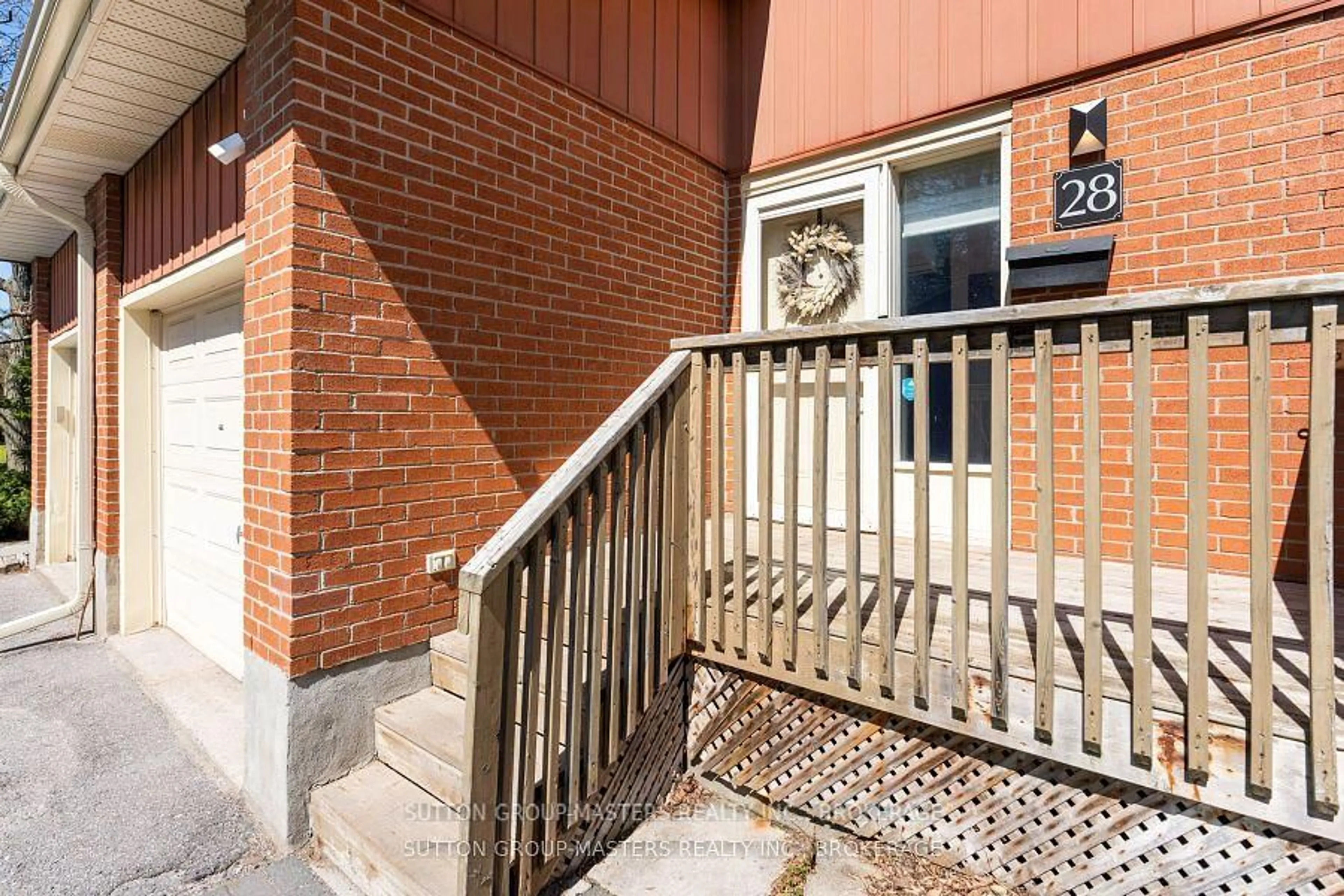 Unknown for 19 MacPherson Ave #28, Kingston Ontario K7M 6W4