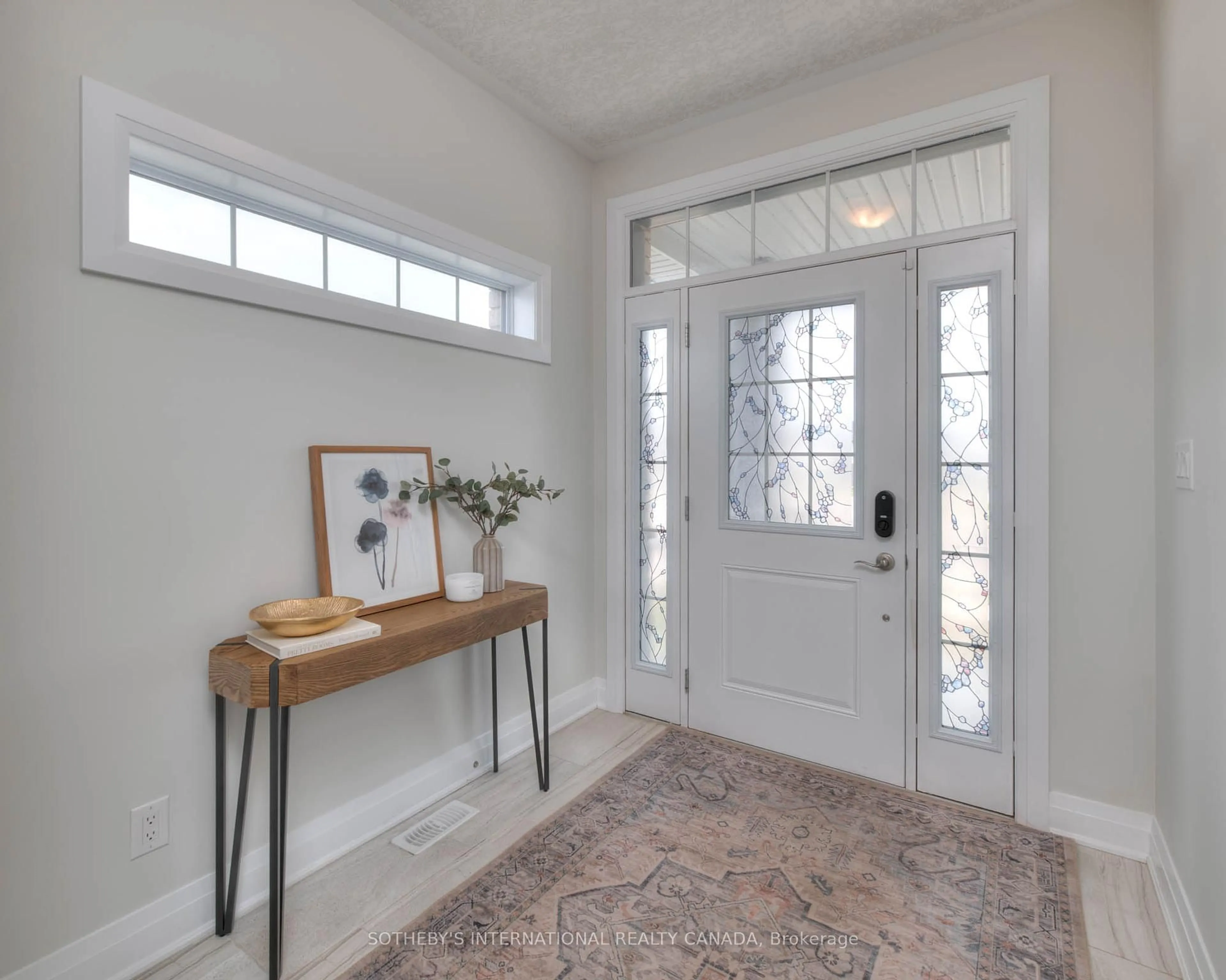 Indoor entryway for 100 Foamflower Pl, Waterloo Ontario N2V 0G9