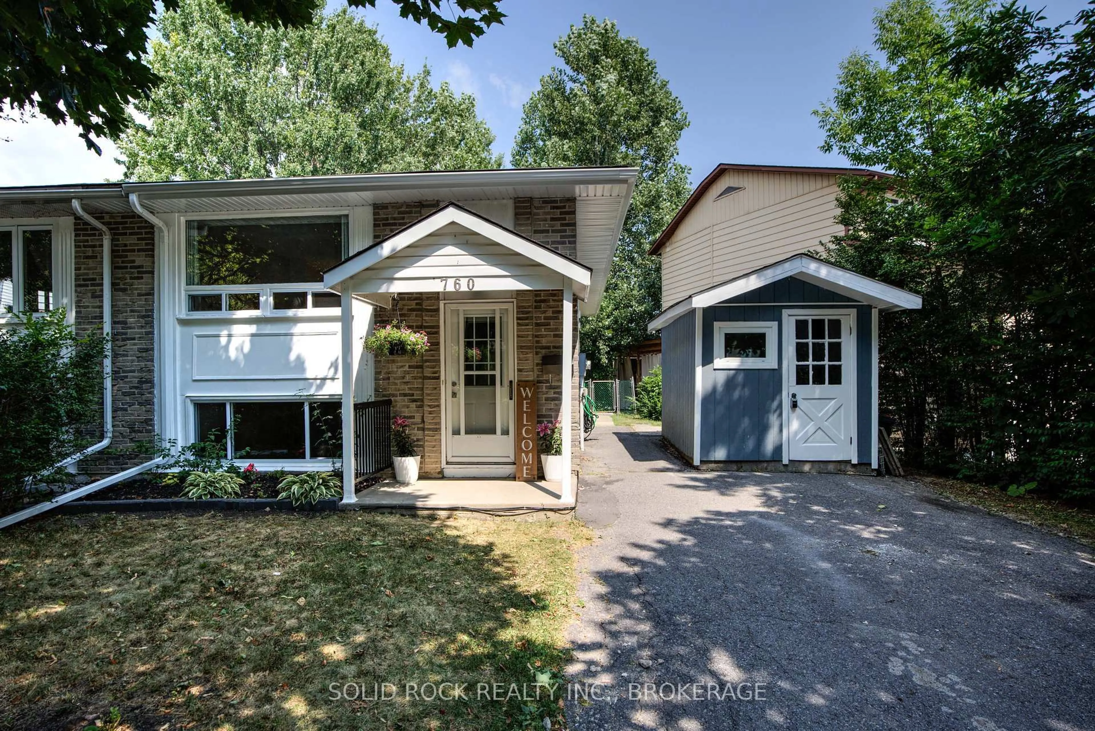 Home with vinyl exterior material, street for 760 Grouse Cres, Kingston Ontario K7P 1A2