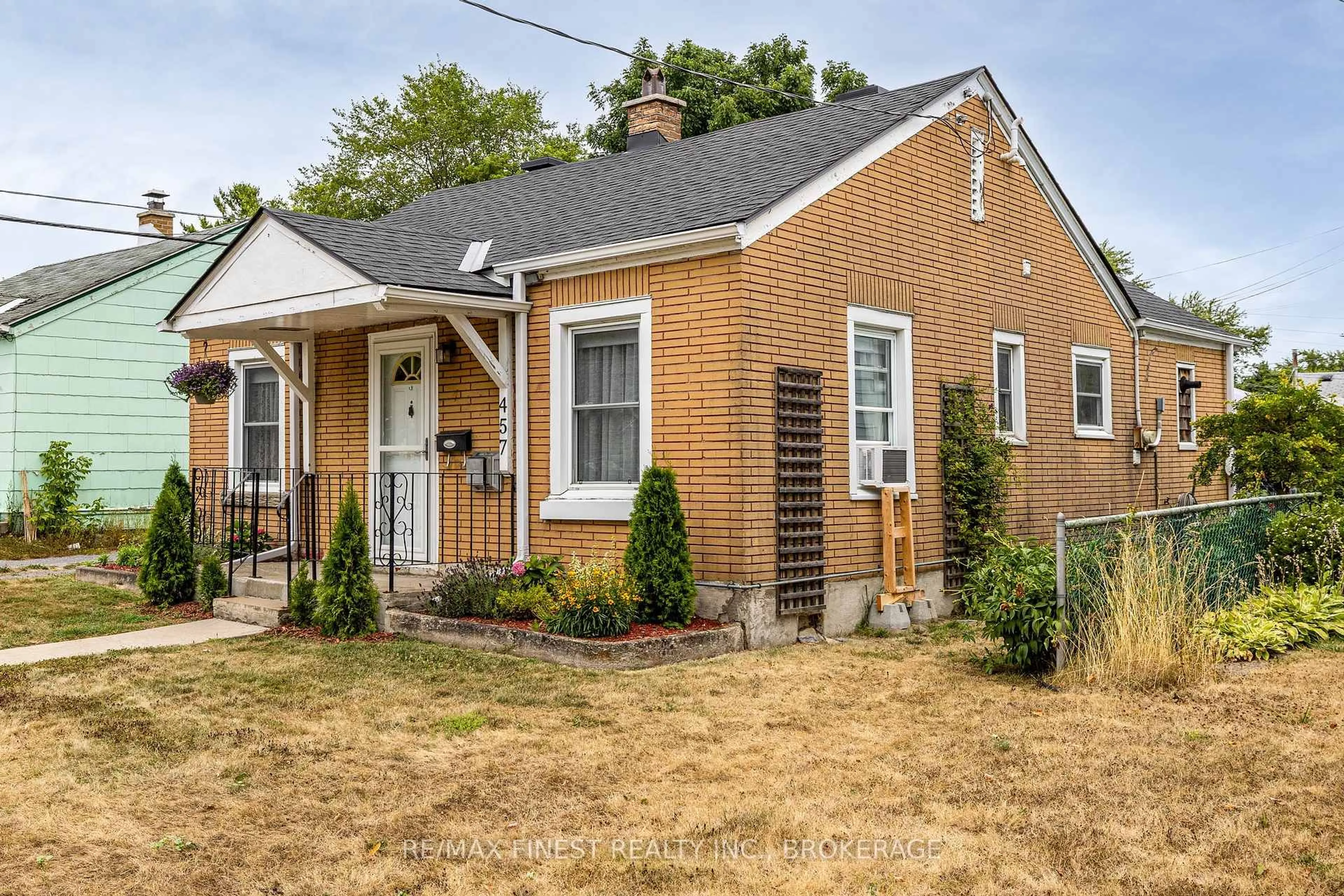 Home with brick exterior material, street for 457 Nelson St, Kingston Ontario K7K 4N4
