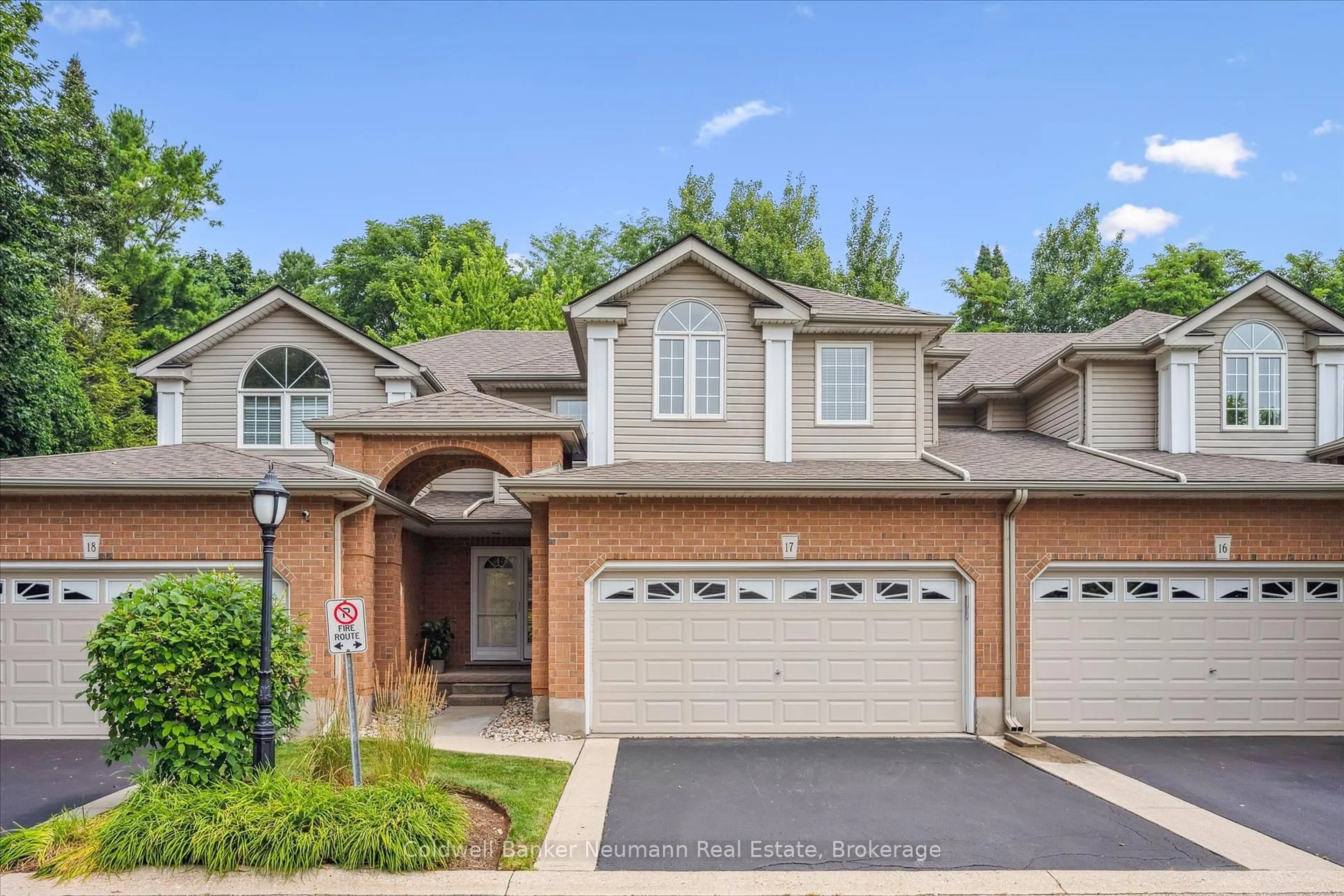 Home with brick exterior material, street for 784 Gordon St #17, Guelph Ontario N1G 5C8